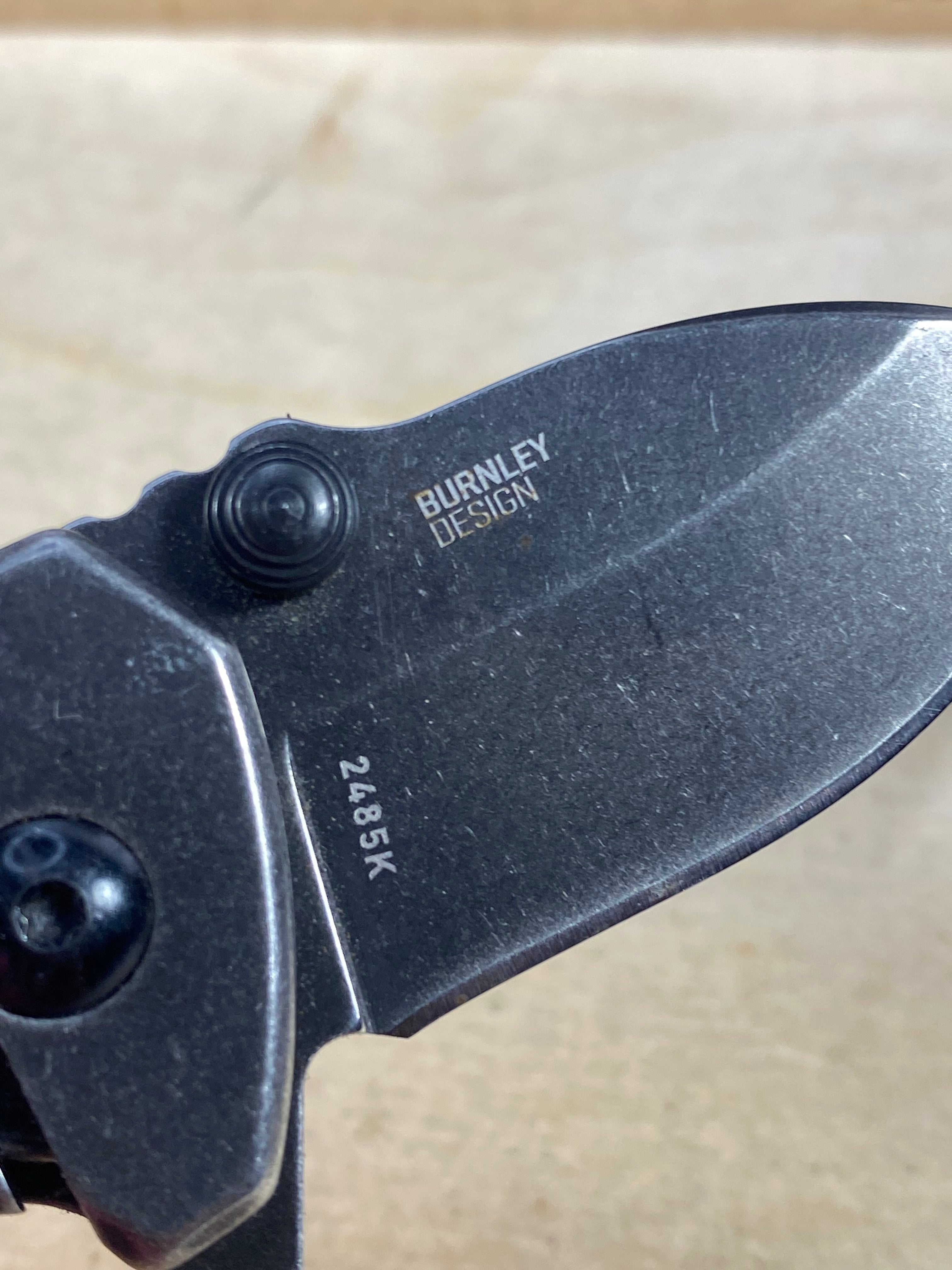 CRKT 2485K Squid Compact #-29. Light usage. Chip on blade.