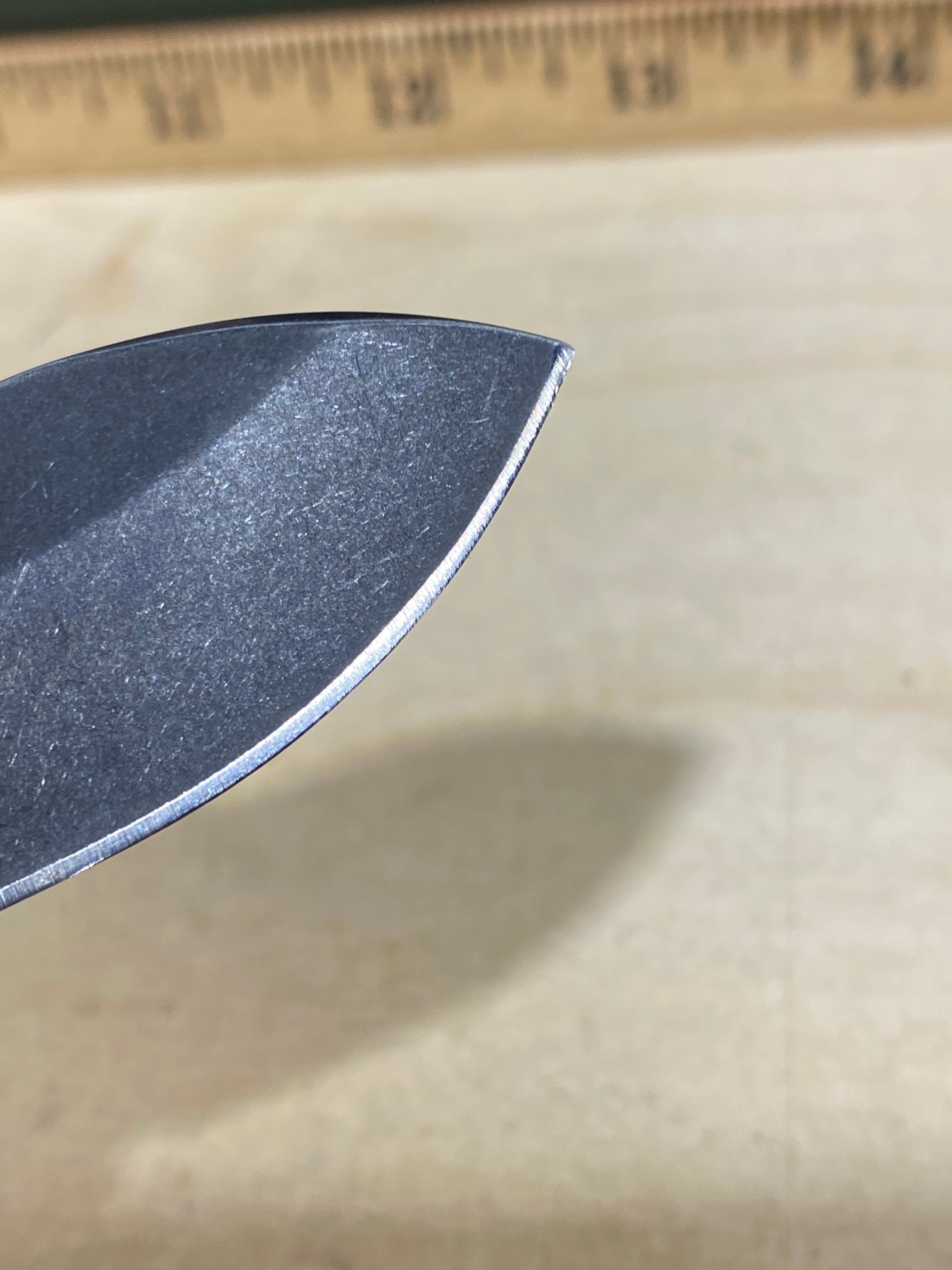CRKT 2485K Squid Compact #-29. Light usage. Chip on blade.