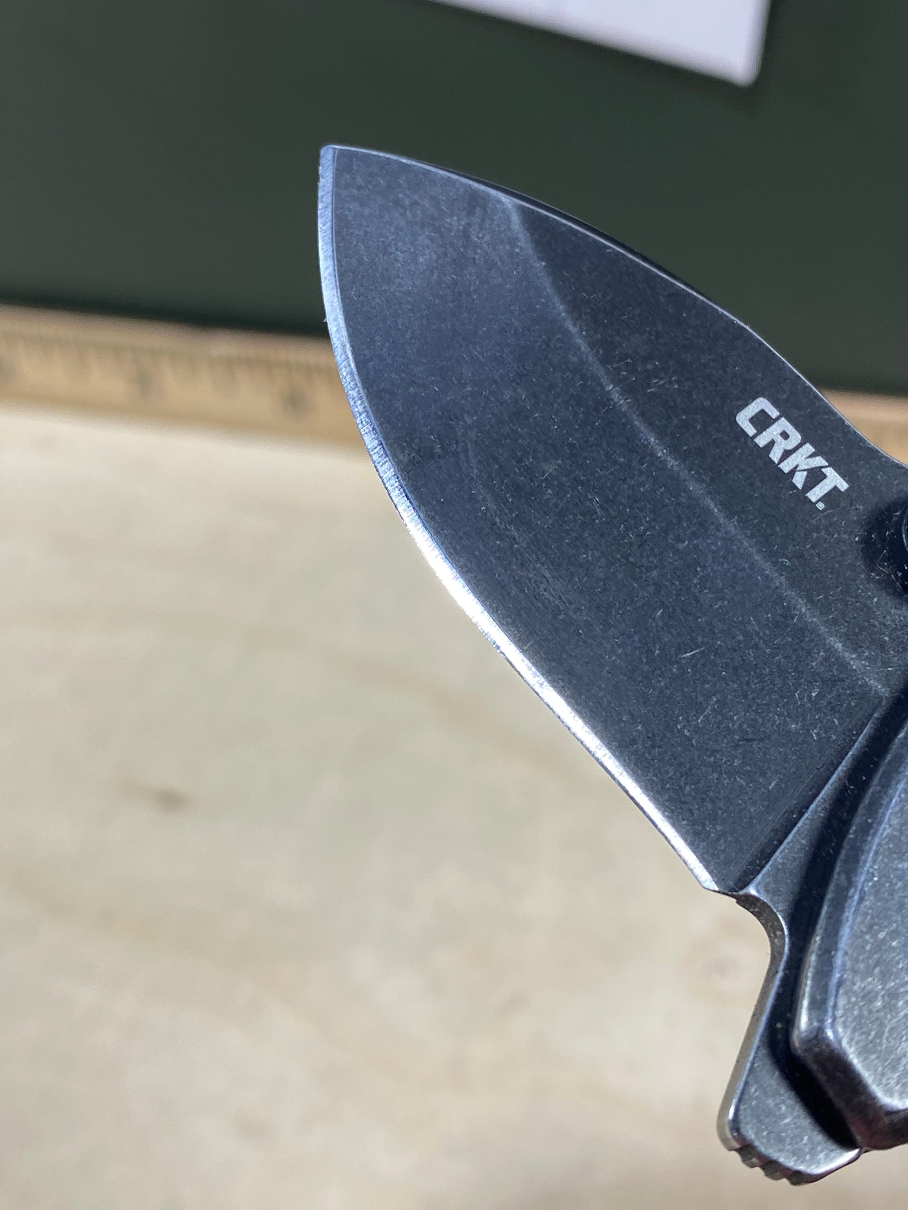 CRKT 2485K Squid Compact #-29. Light usage. Chip on blade.