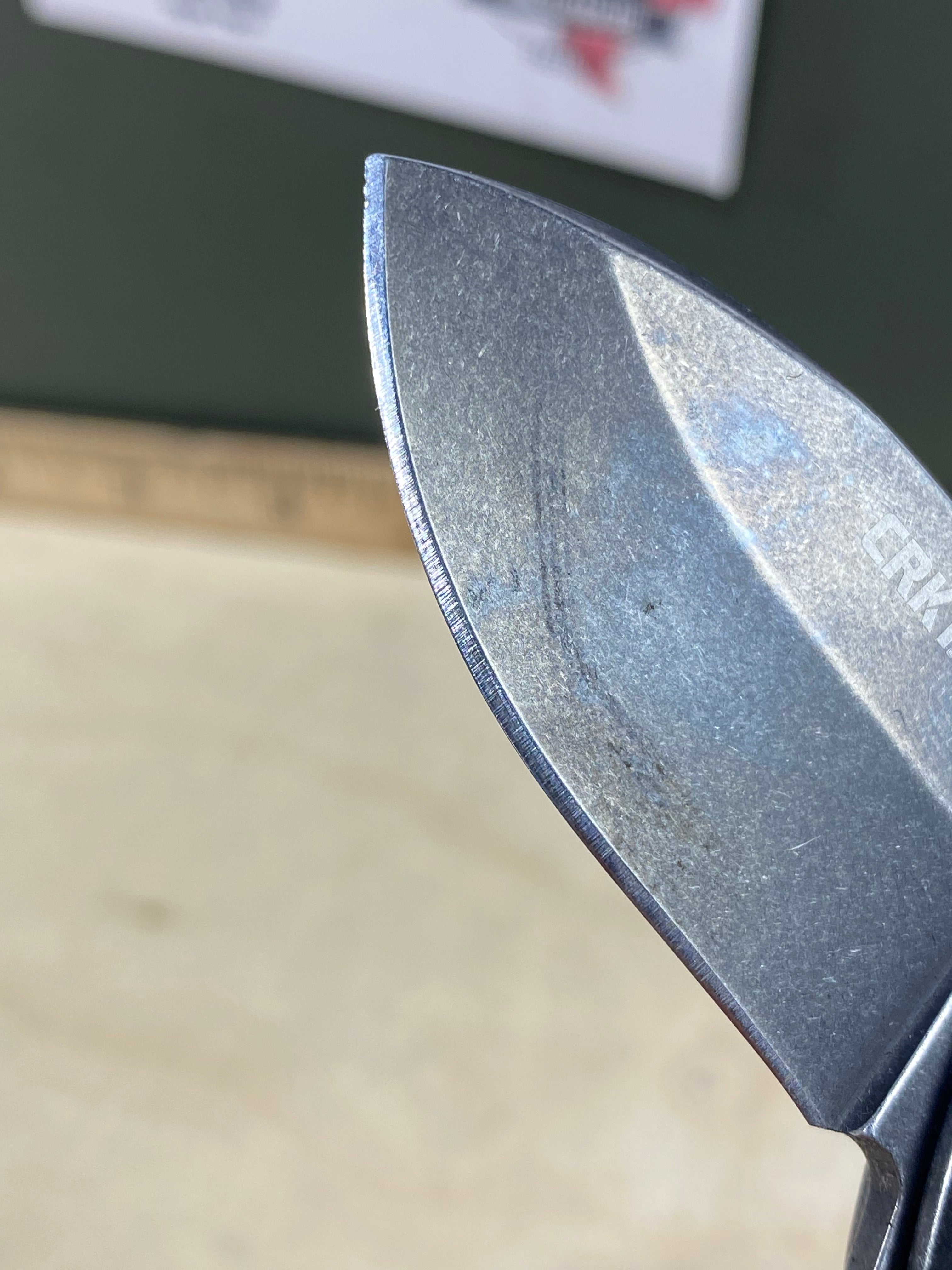 CRKT 2485K Squid Compact #-29. Light usage. Chip on blade.