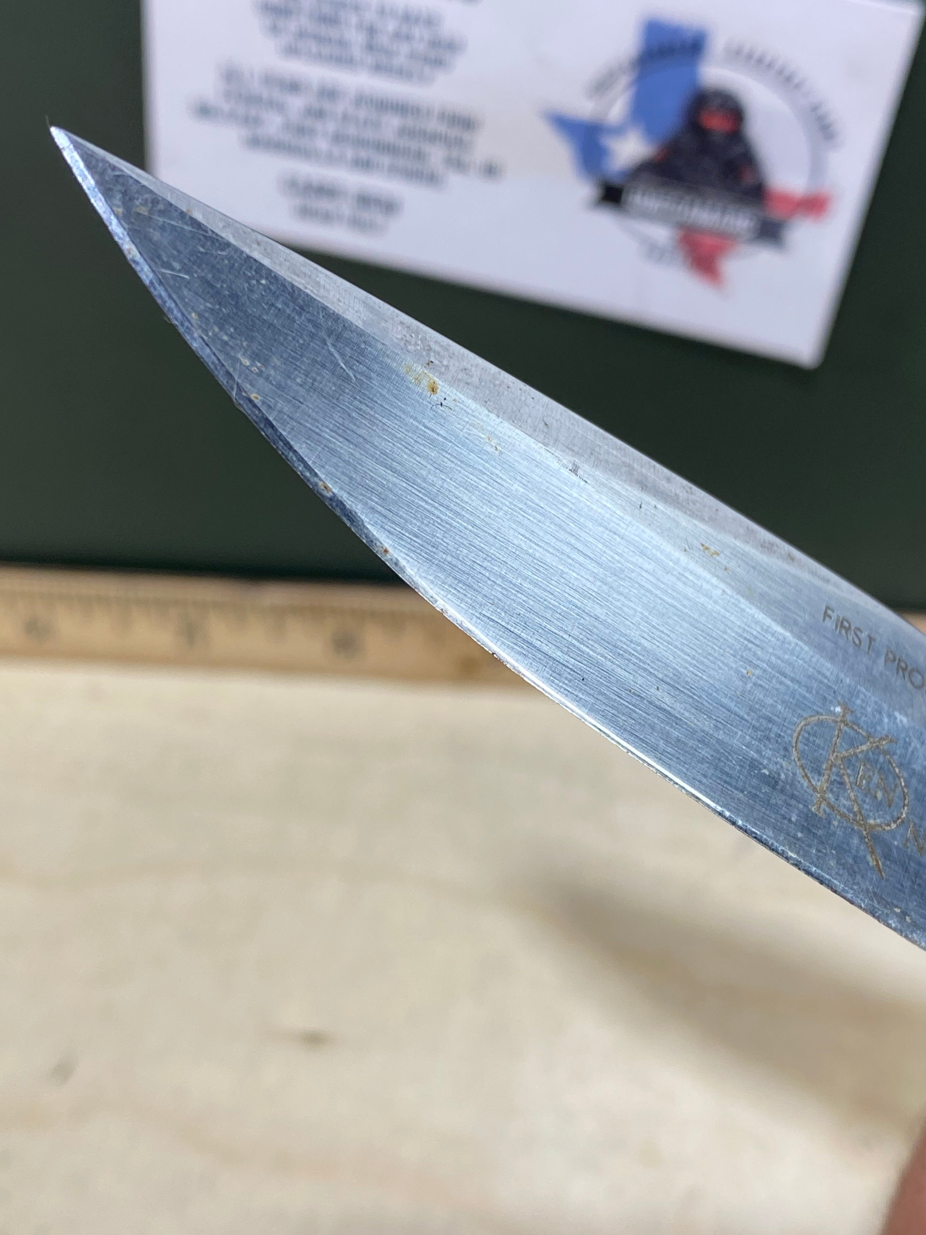 CRKT K405KXP Ken Onion Ripple #-33. Light usage. Dirty. Chips on blade. Discontinued.