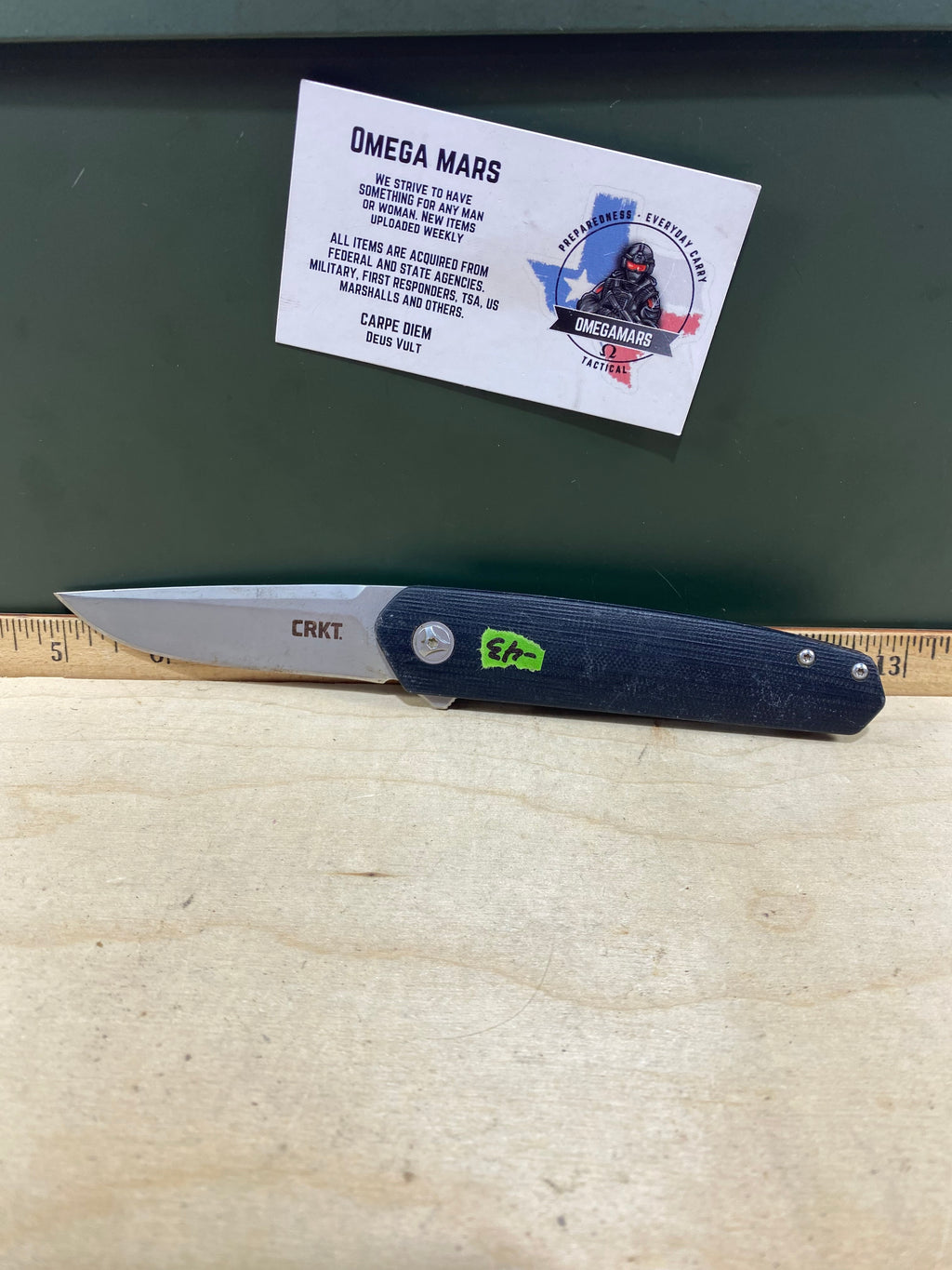 CRKT 7090 Cuatro #-43. Light usage. Discontinued.