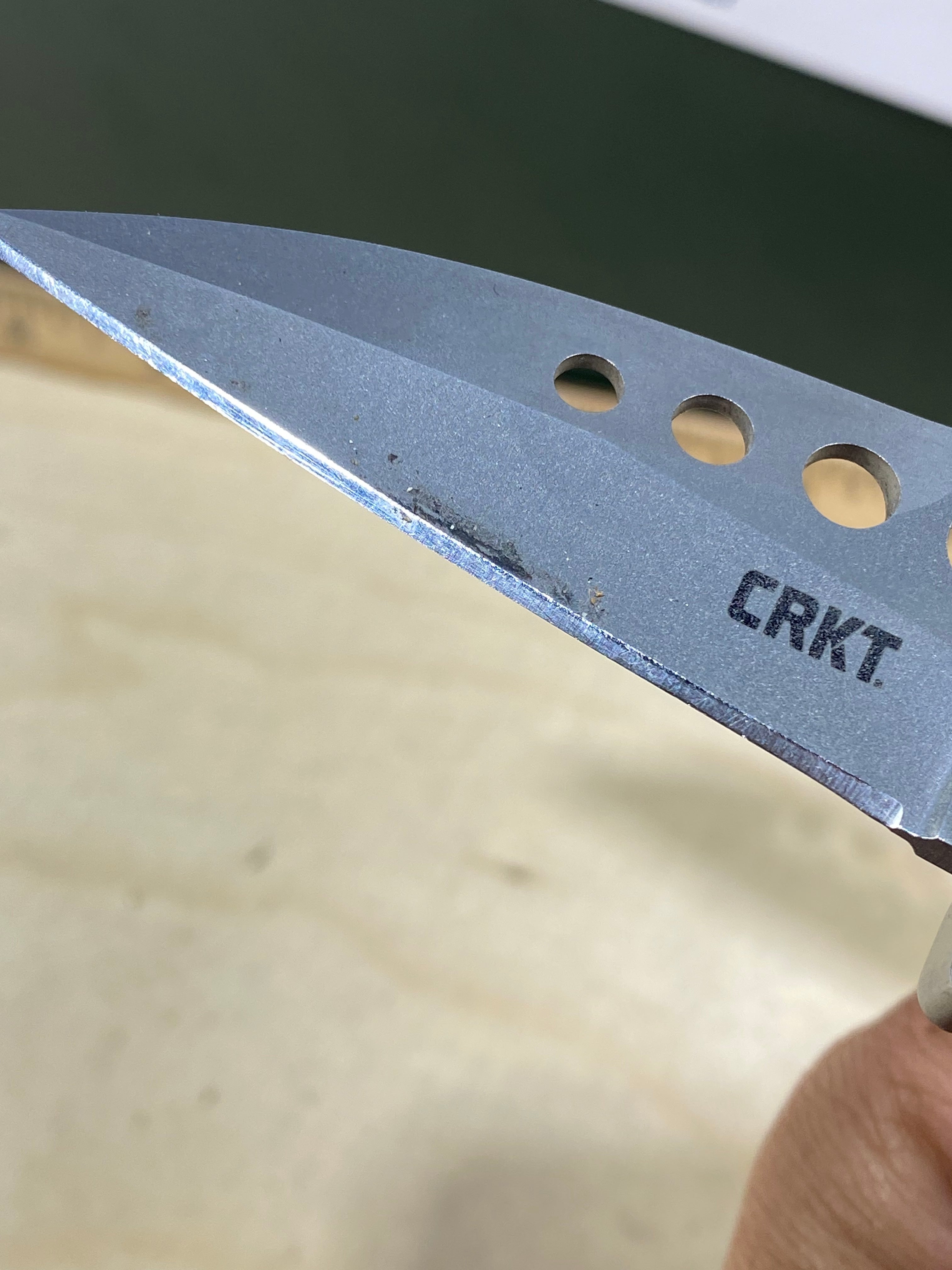 CRKT 5102N Snap Lock #-53. Light usage. Dirty.