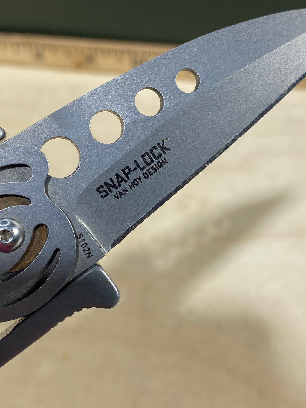 CRKT 5102N Snap Lock #-54. Light usage.