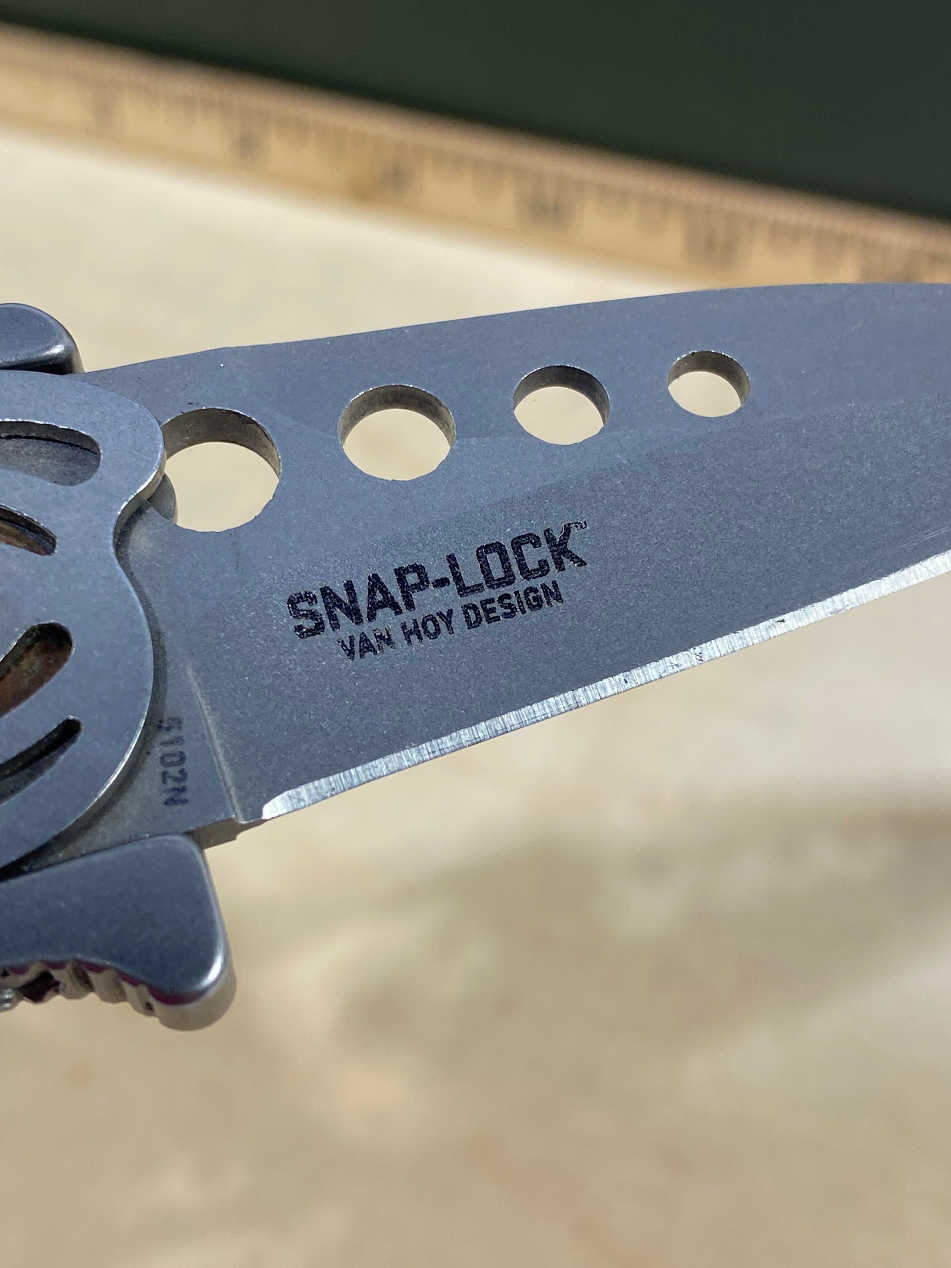 CRKT 5102N Snap Lock #-54. Light usage.