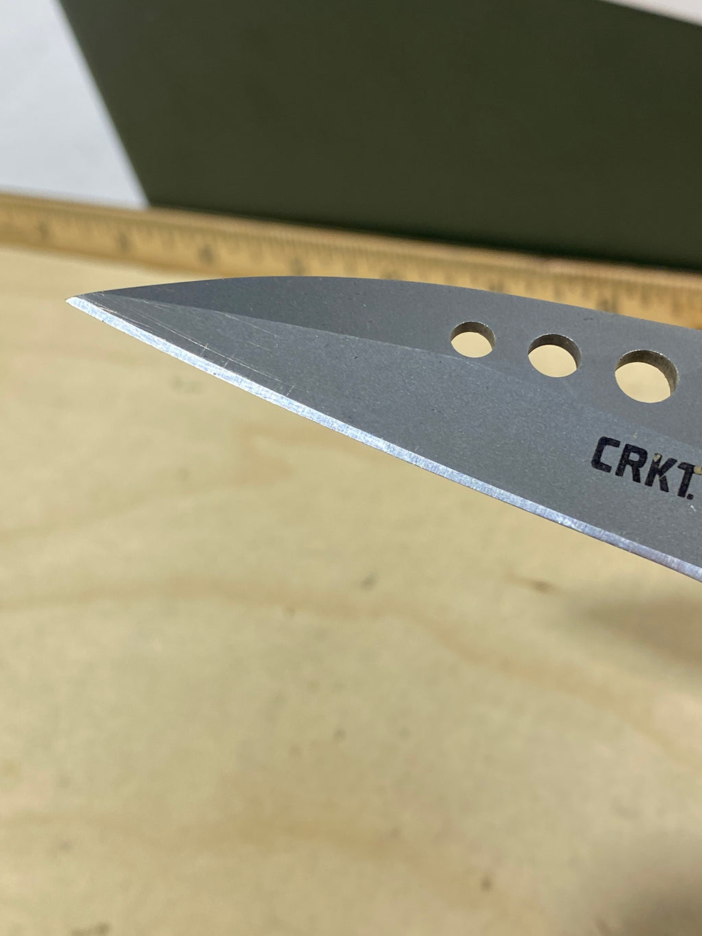 CRKT 5102N Snap Lock #-54. Light usage.