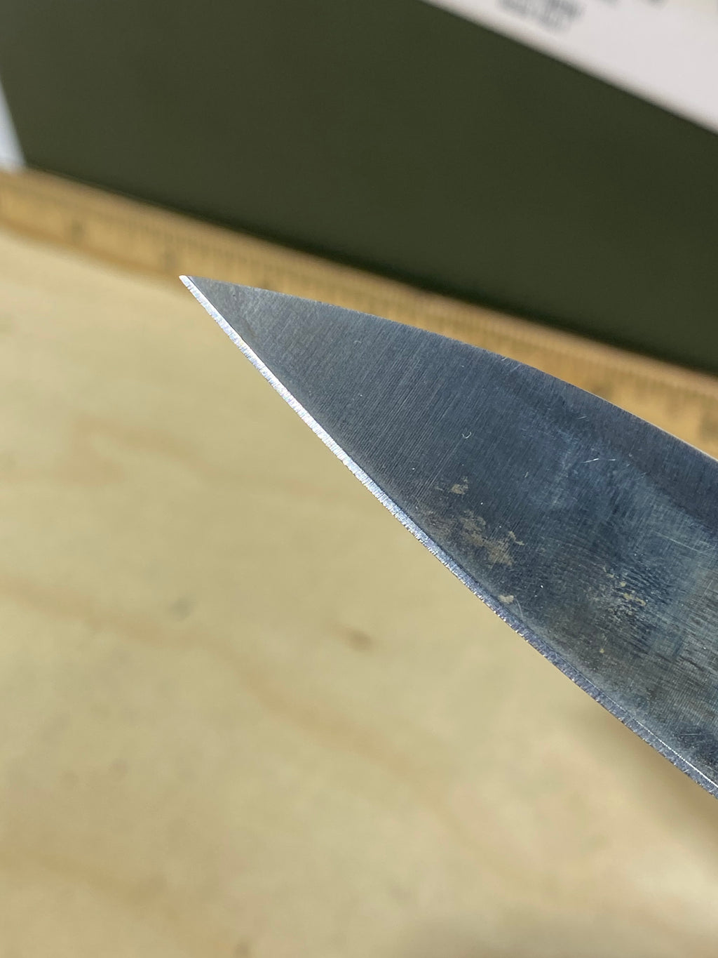 CRKT 5385 Eric Ochs #-73. Light usage.