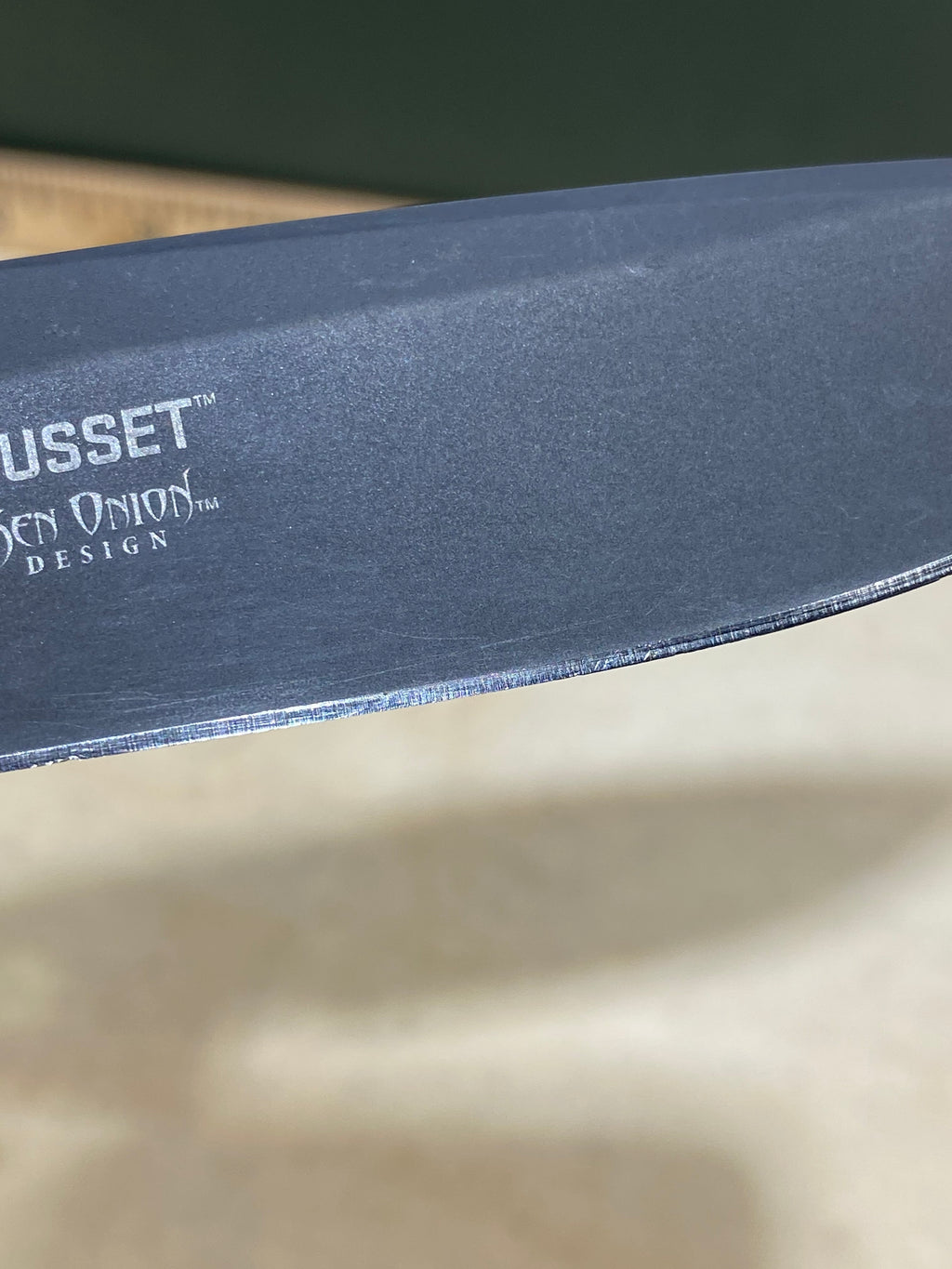 CRKT K330GGP Gusset #-74. Light usage. Chip on blade.