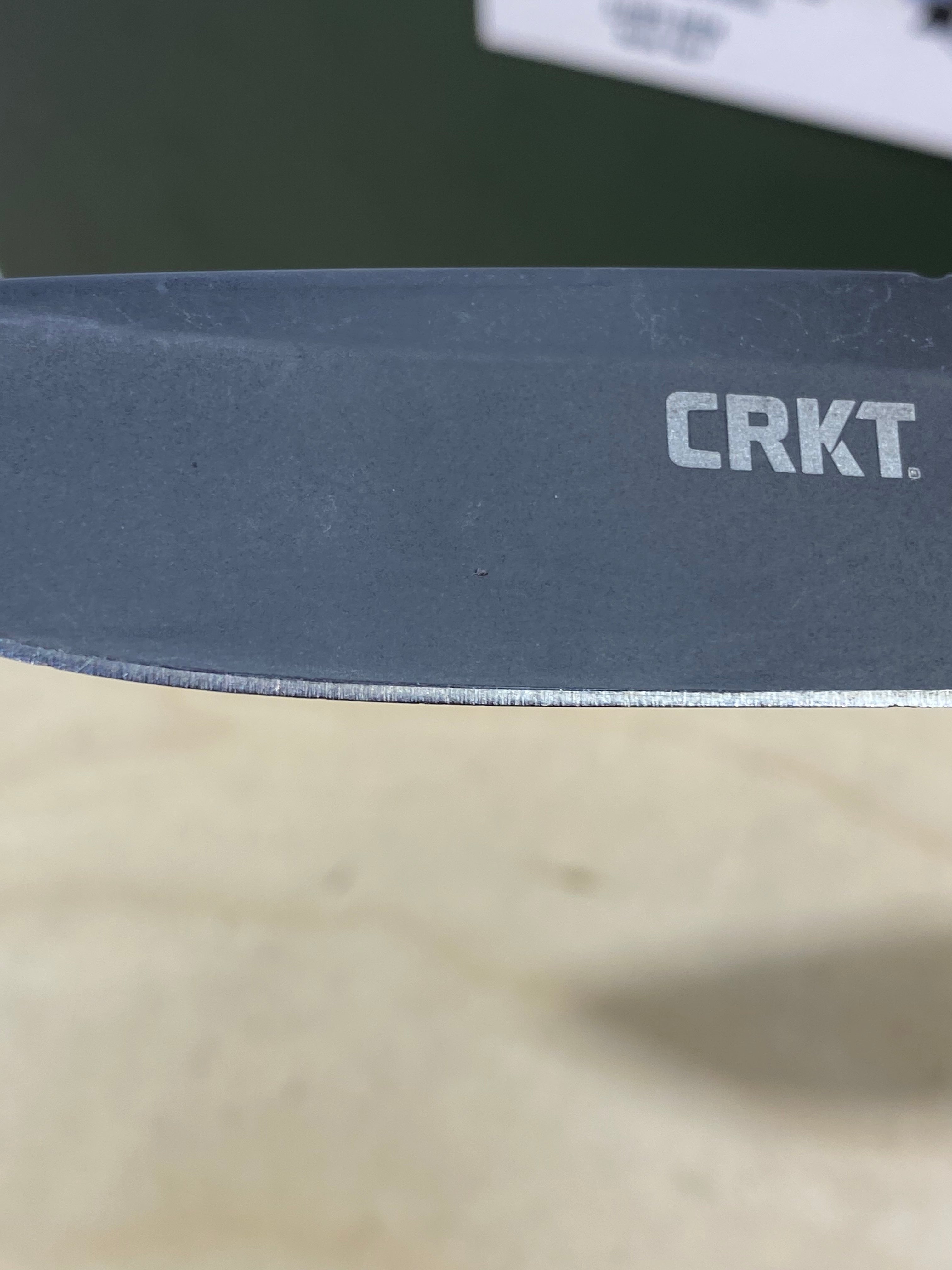 CRKT K330GGP Gusset #-74. Light usage. Chip on blade.