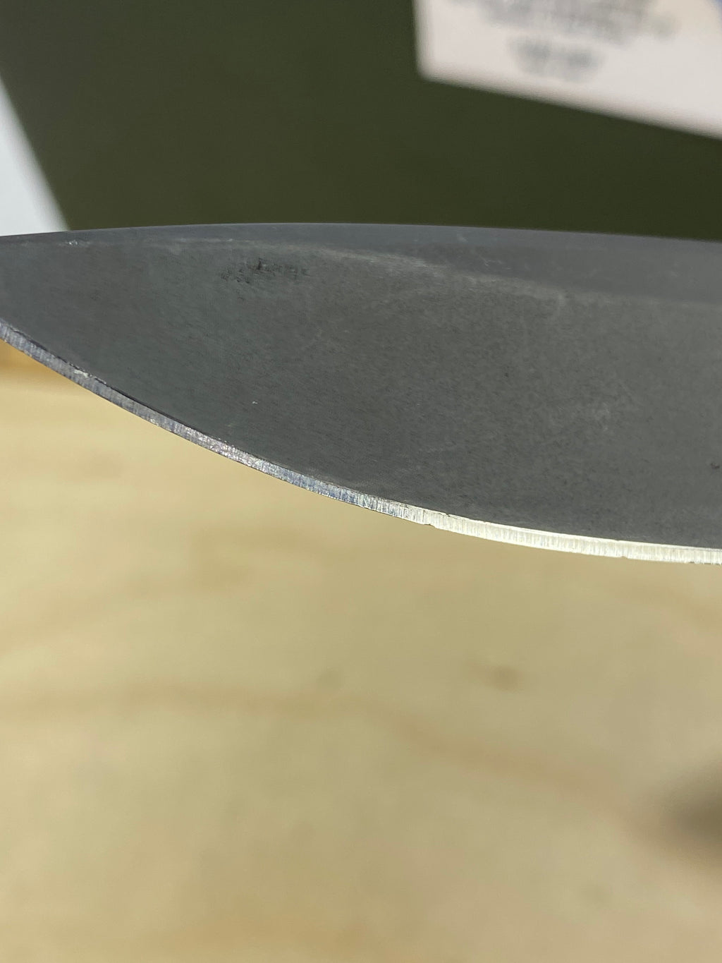 CRKT K330GGP Gusset #-74. Light usage. Chip on blade.