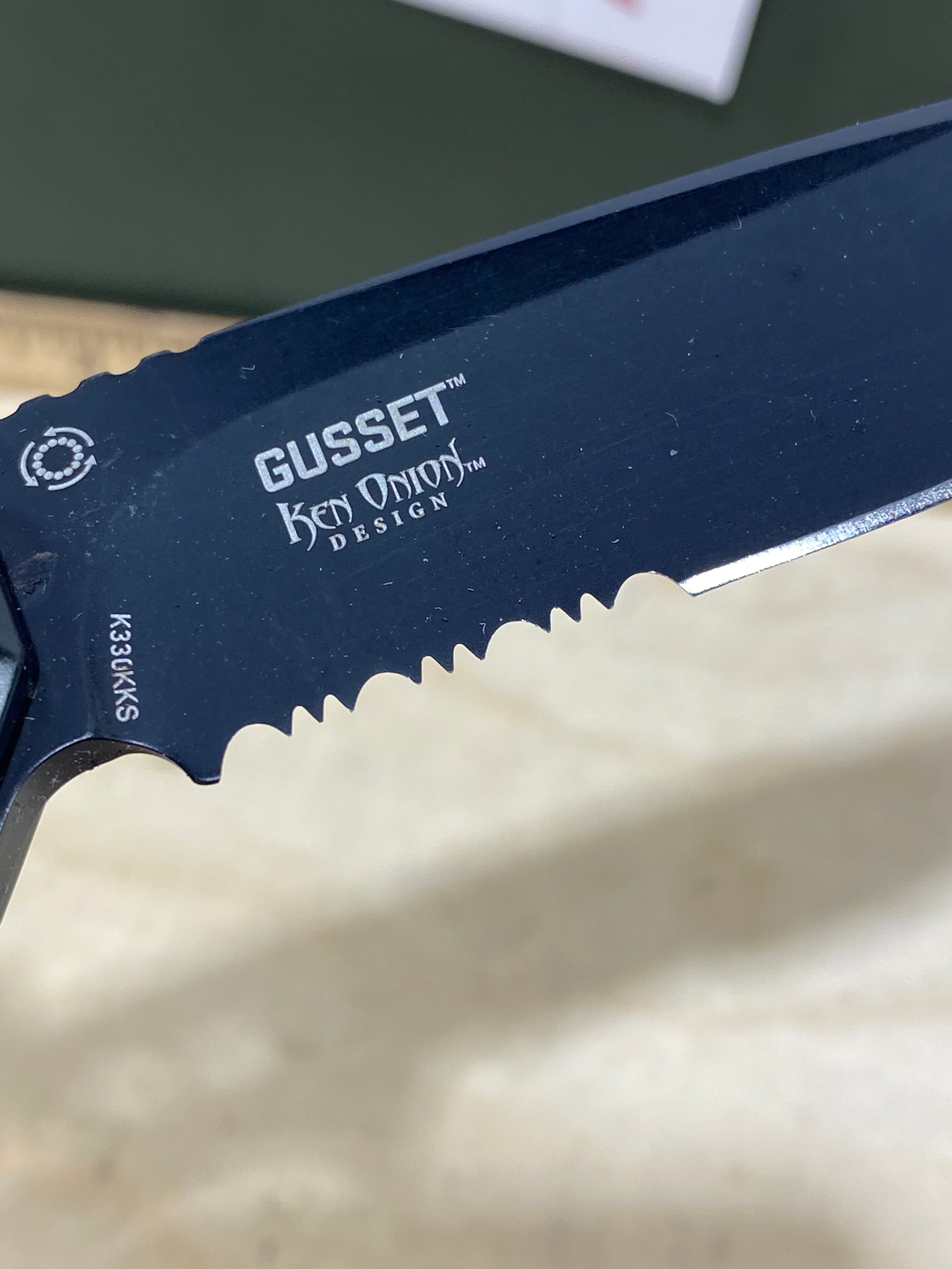 CRKT K330KKS Gusset #-75. Light usage. Discontinued.