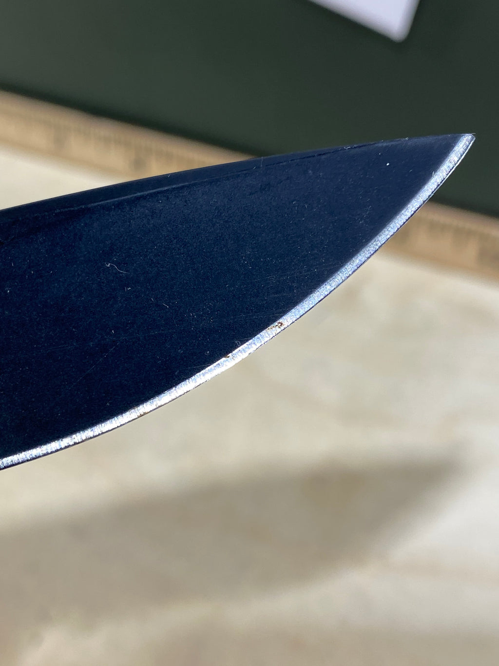 CRKT K330KKS Gusset #-75. Light usage. Discontinued.