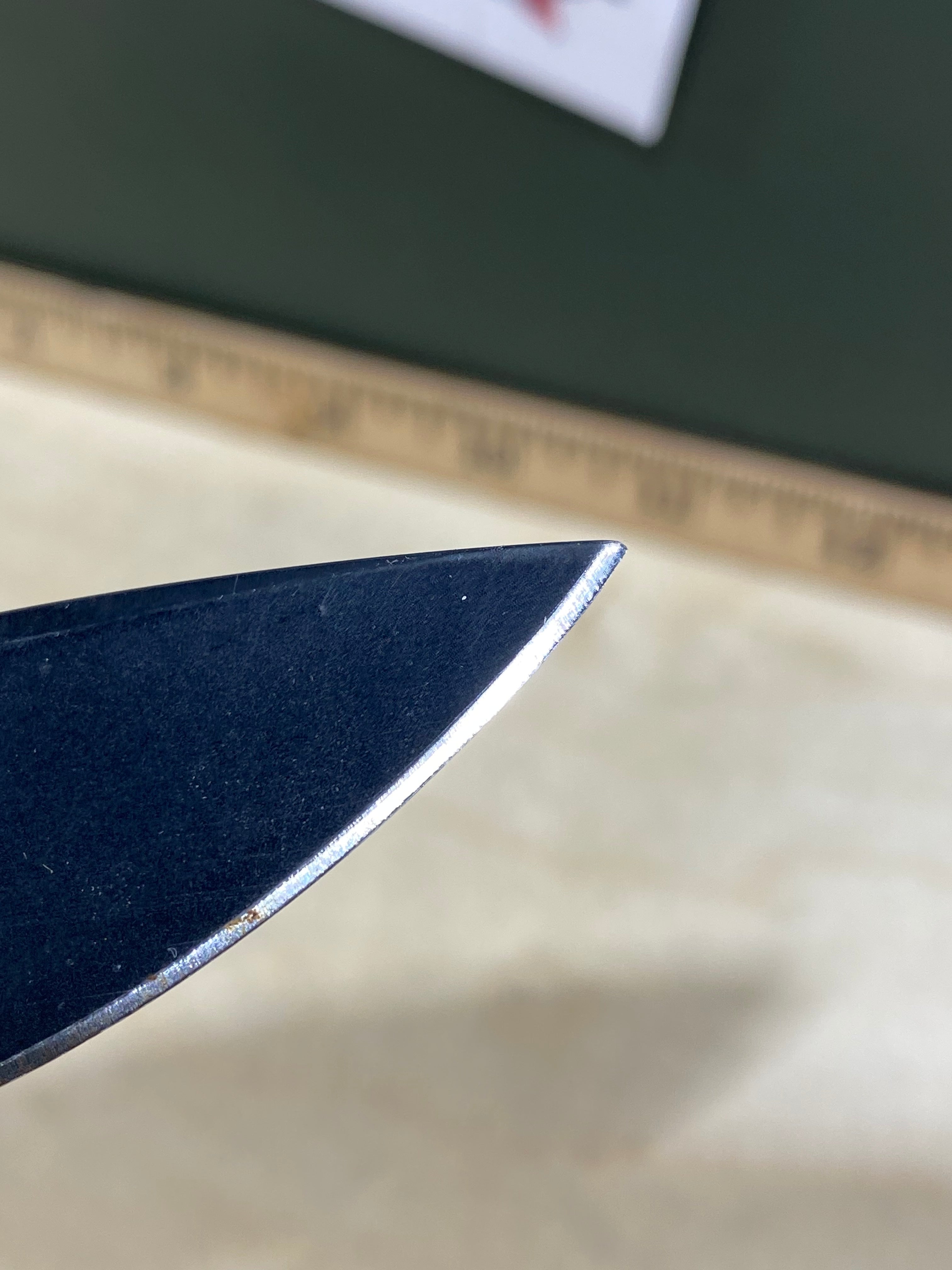 CRKT K330KKS Gusset #-75. Light usage. Discontinued.