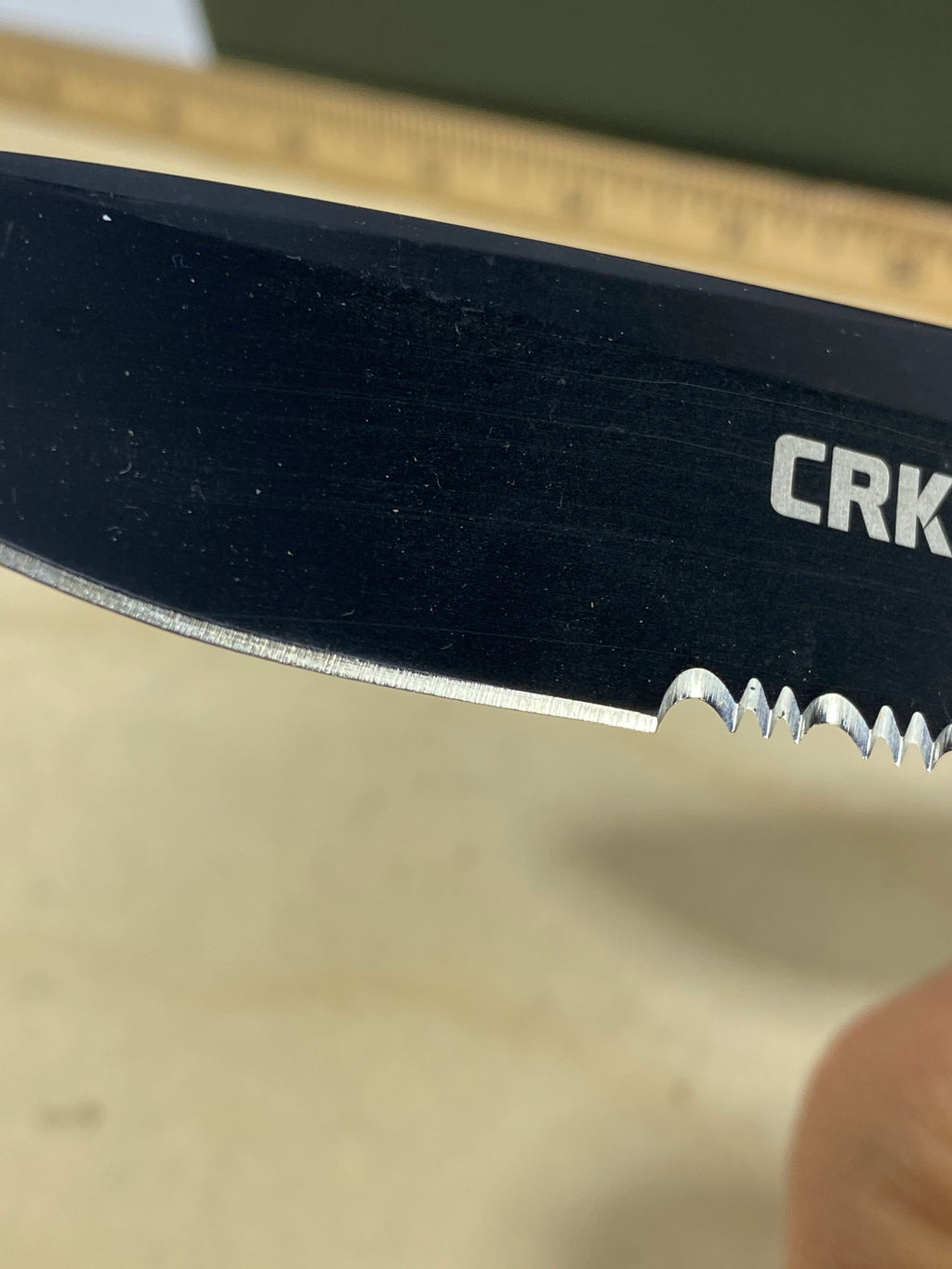 CRKT K330KKS Gusset #-75. Light usage. Discontinued.