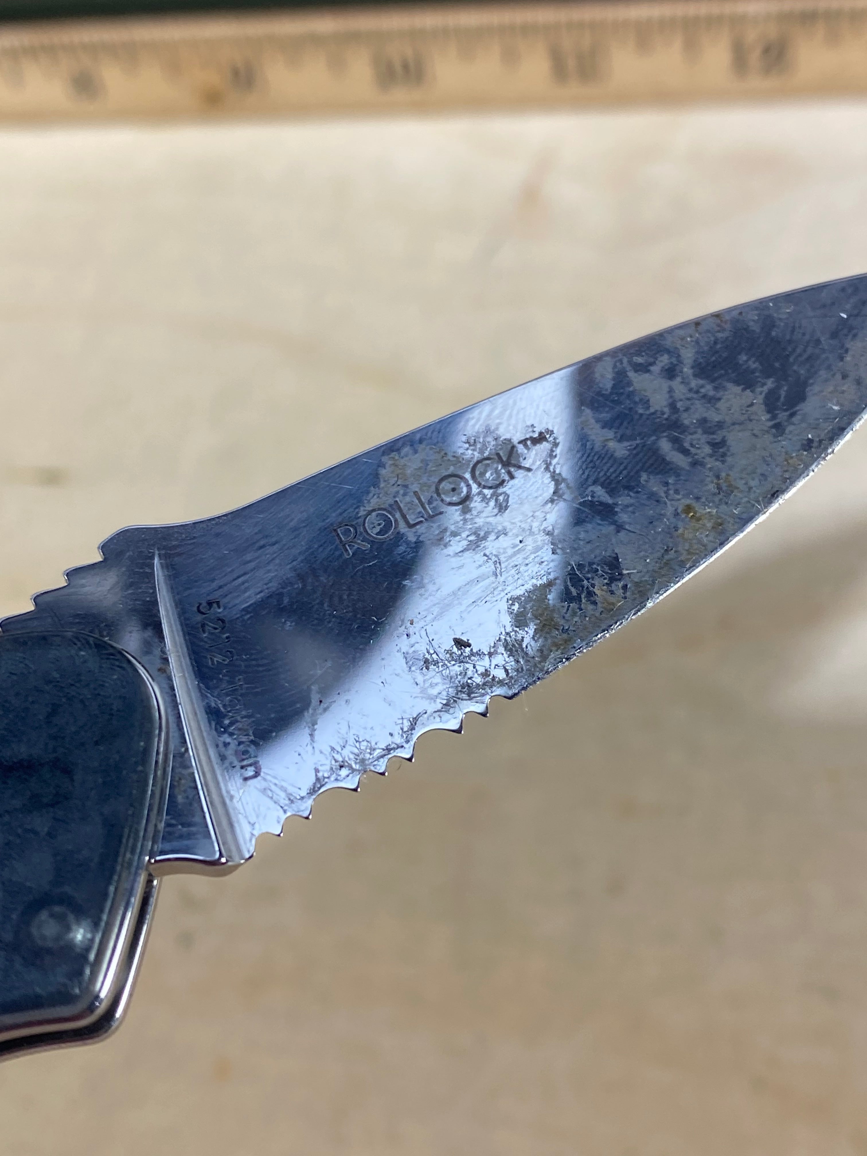 CRKT 5212 Rollock #-84. Light usage. Dirty.
