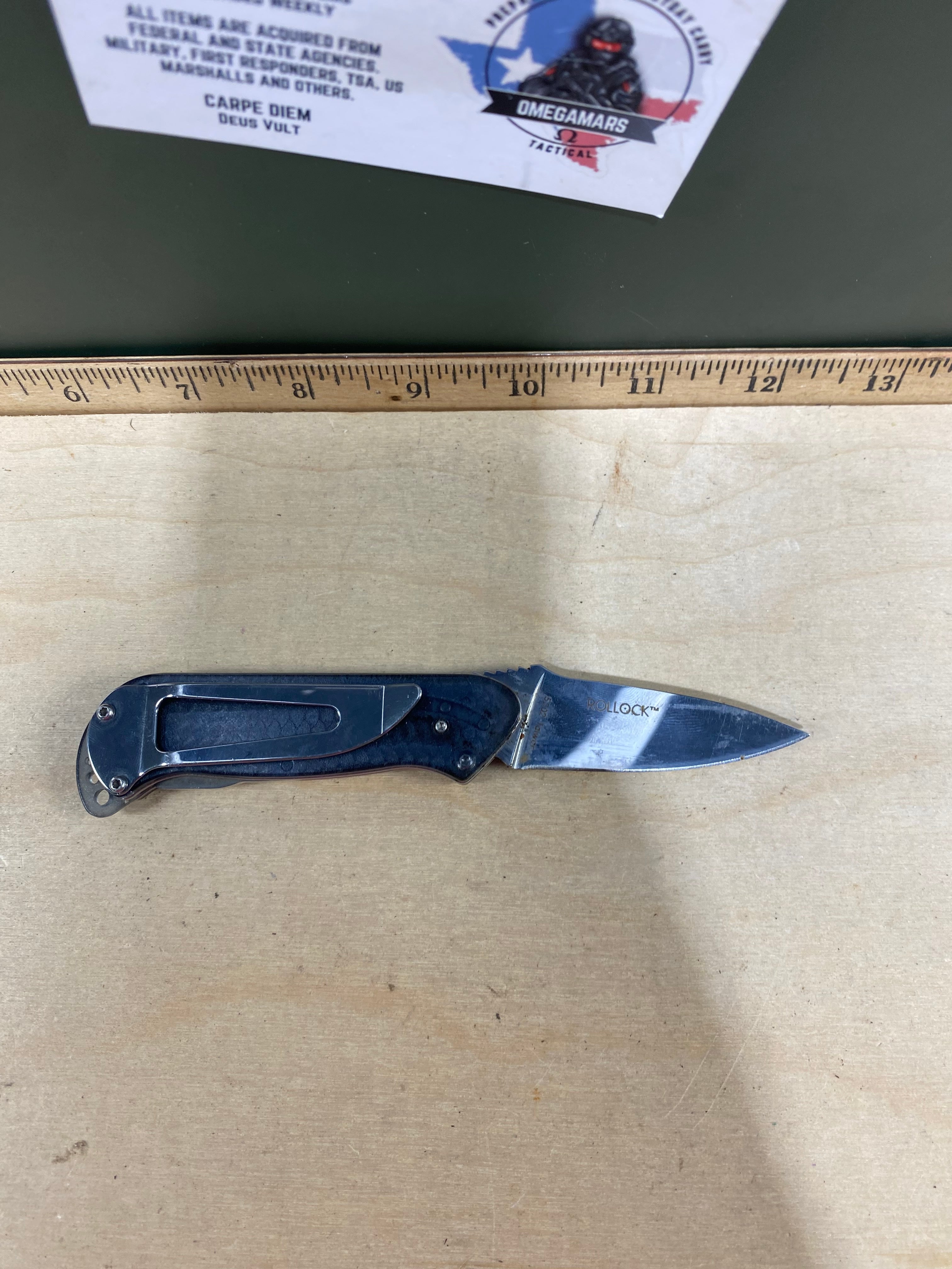 CRKT 5202 Rollock #-85. Light usage. Dirty