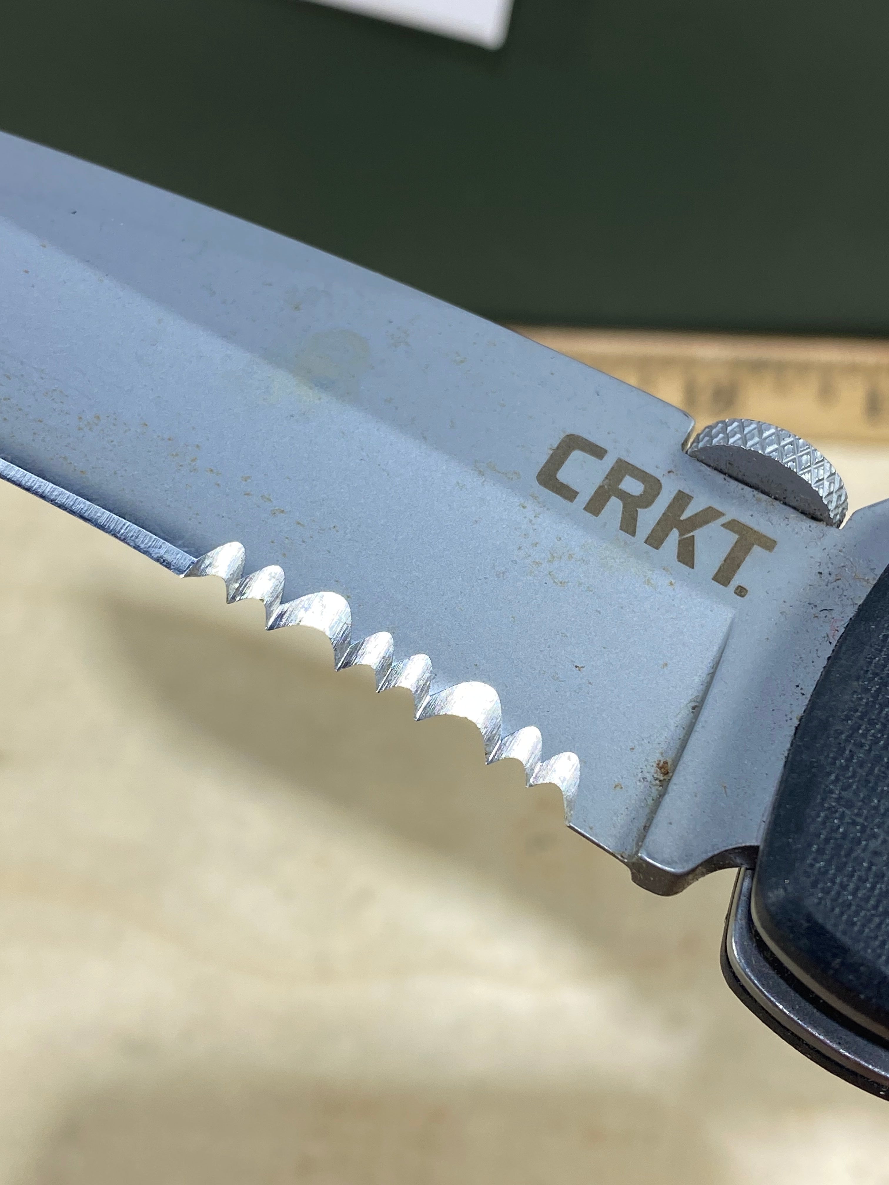 CRKT 6243N #-86. Light usage. Dirty. Discontinued.