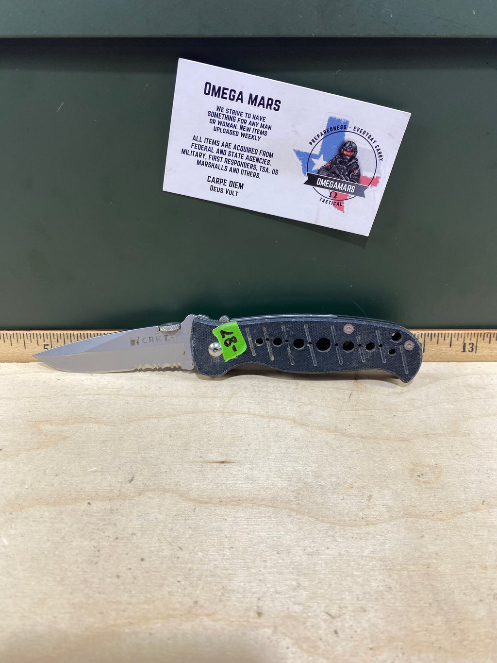 CRKT 6242G #-87. Light usage. Resharpened.