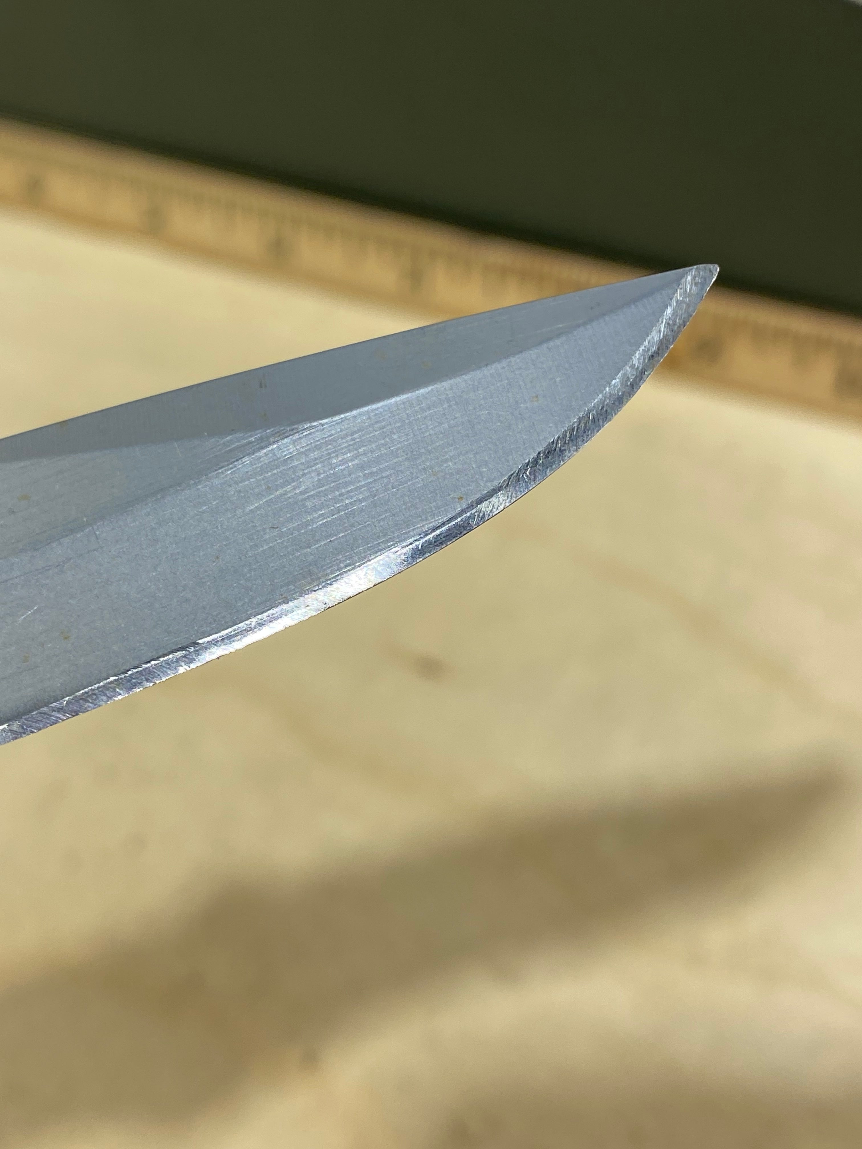 CRKT 6242G #-87. Light usage. Resharpened.