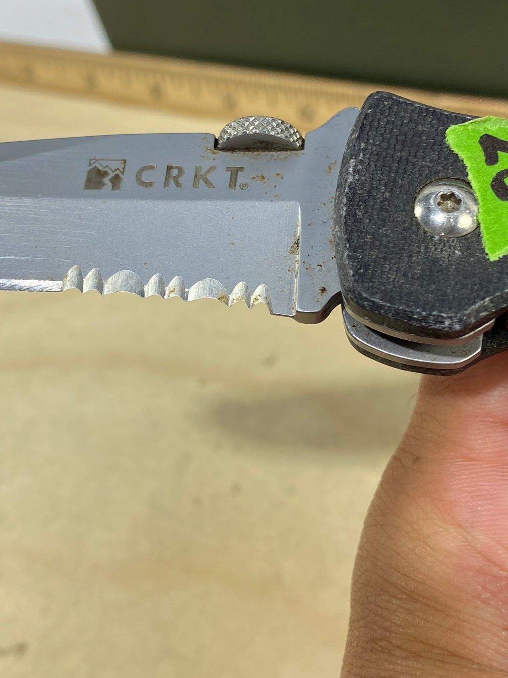 CRKT 6242G #-87. Light usage. Resharpened.