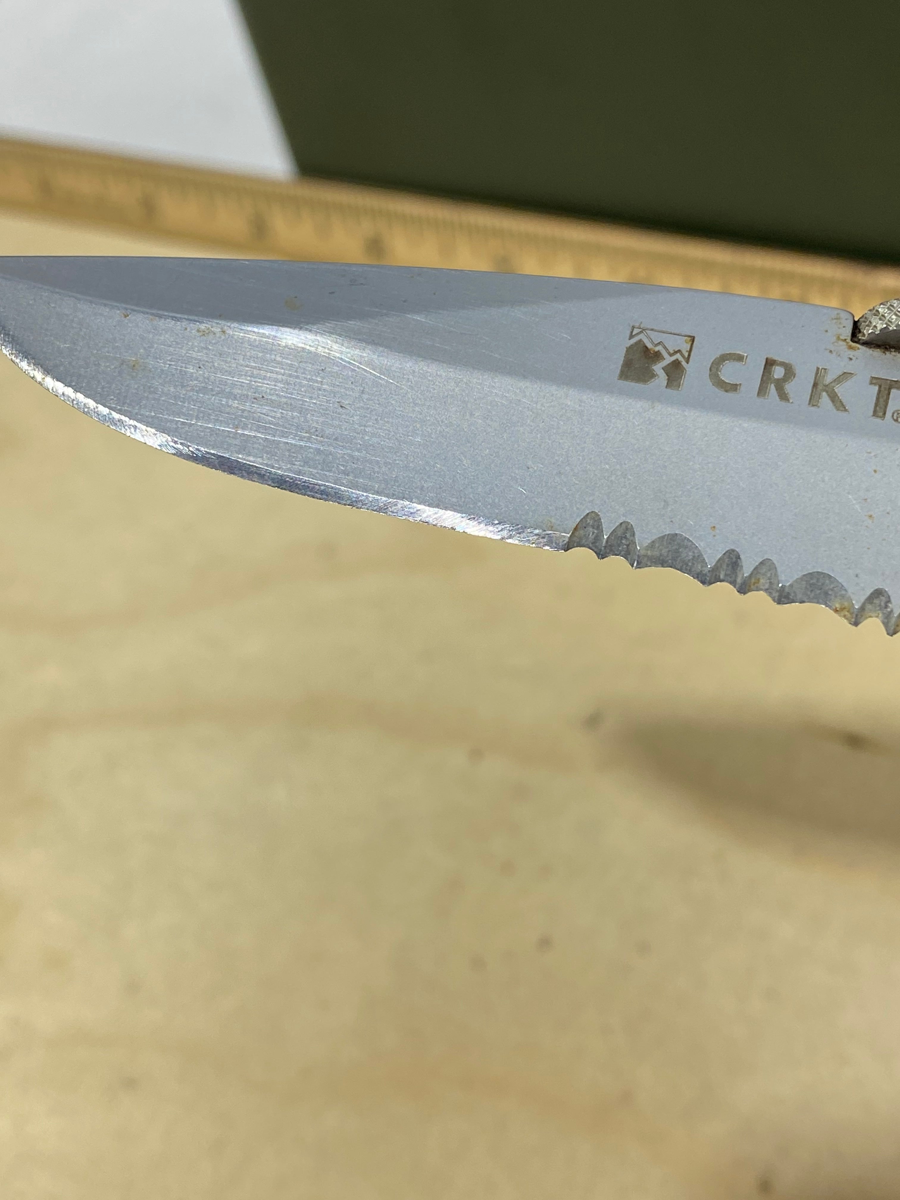 CRKT 6242G #-87. Light usage. Resharpened.