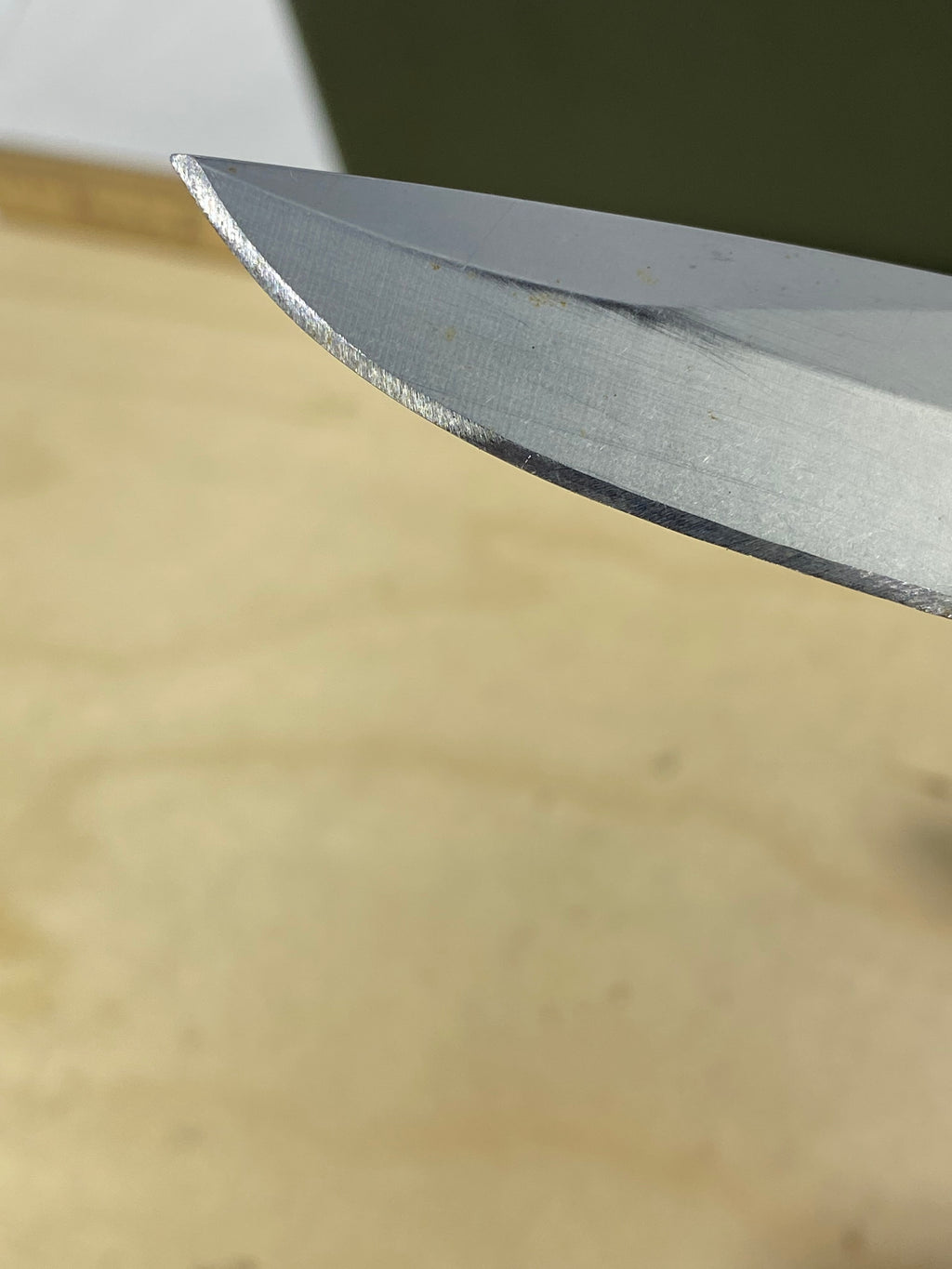 CRKT 6242G #-87. Light usage. Resharpened.