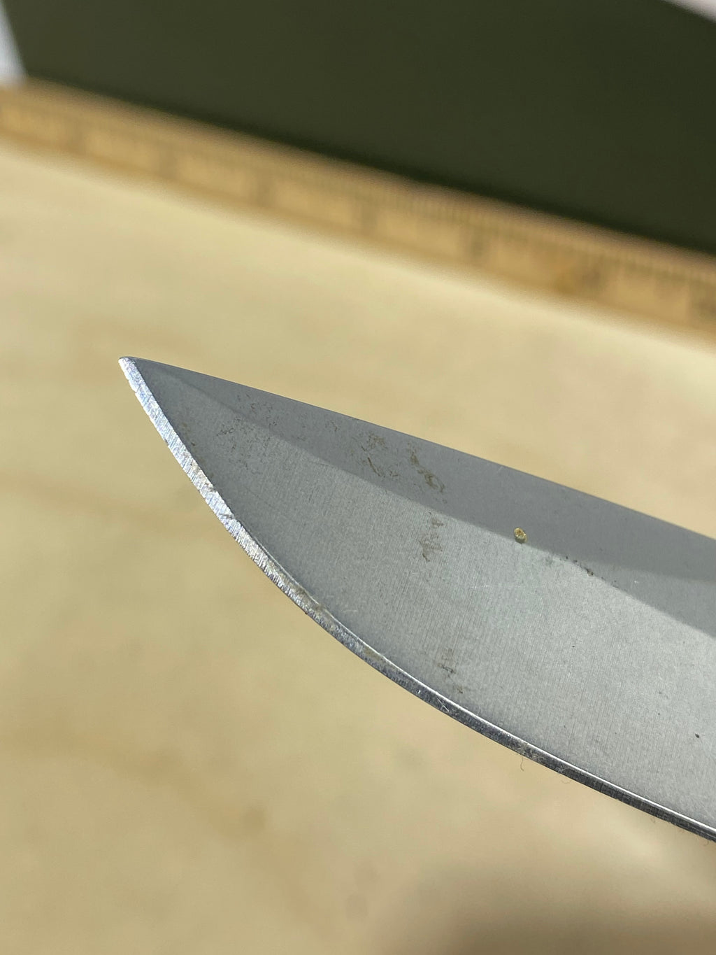 CRKT 6242G #-88. Light usage.