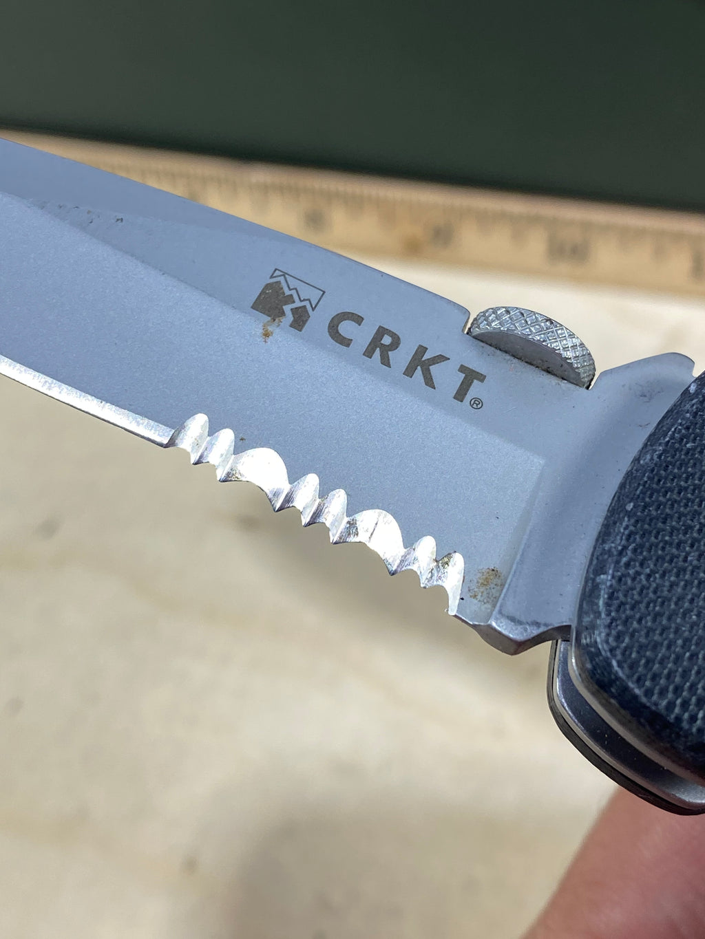 CRKT 6242G #-89. Light usage.