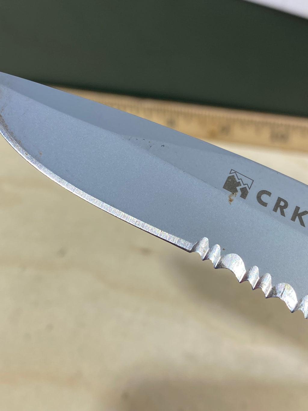 CRKT 6242G #-89. Light usage.