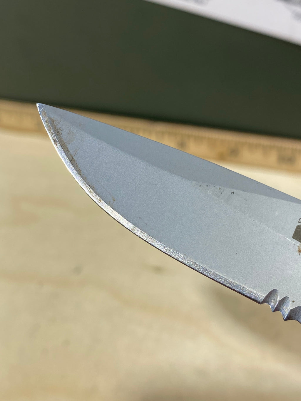 CRKT 6242G #-89. Light usage.
