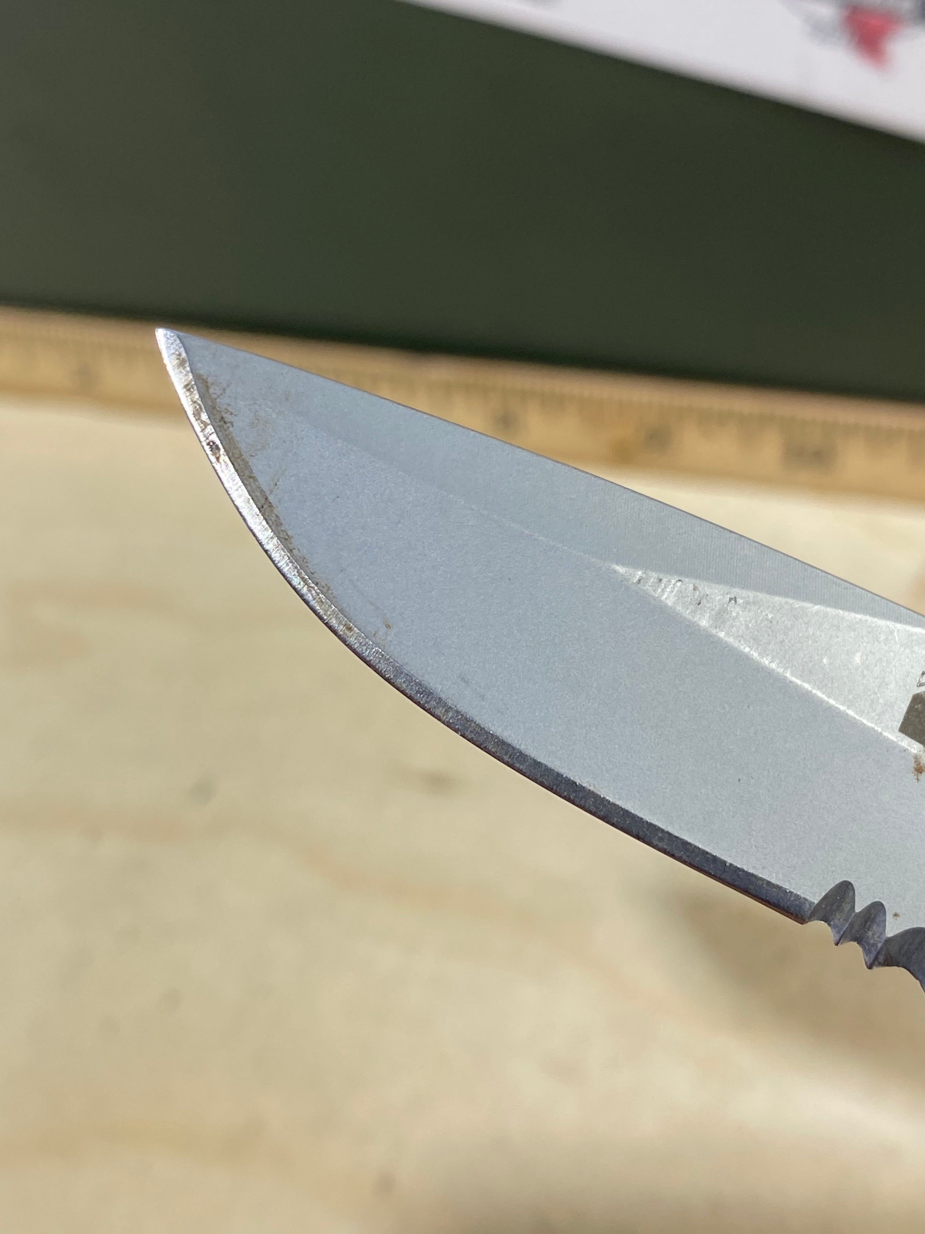 CRKT 6242G #-89. Light usage.