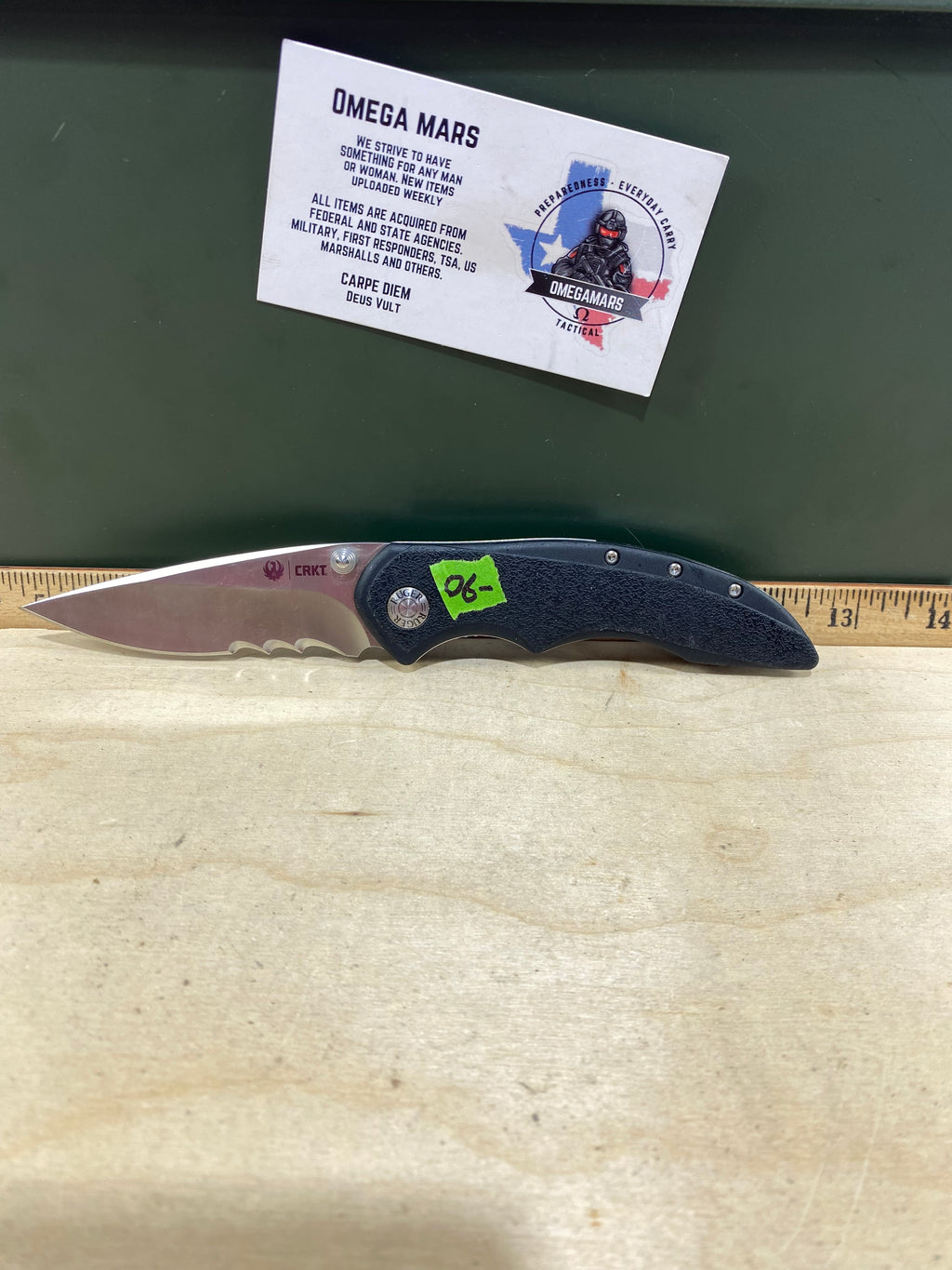 CRKT R2602 High-Brass #-90. Light usage.