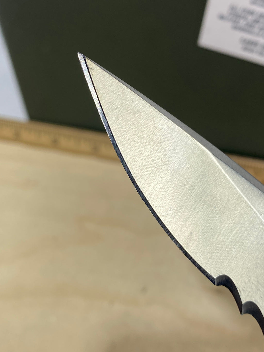 CRKT R2602 High-Brass #-90. Light usage.