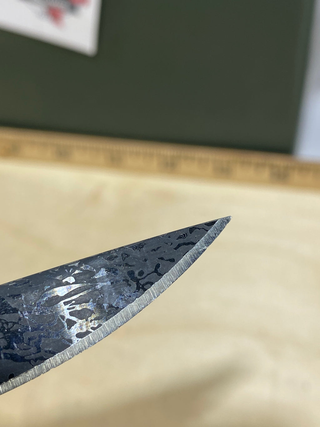 CRKT 2365 #-96. Light usage. Chips on blade. Discontinued.