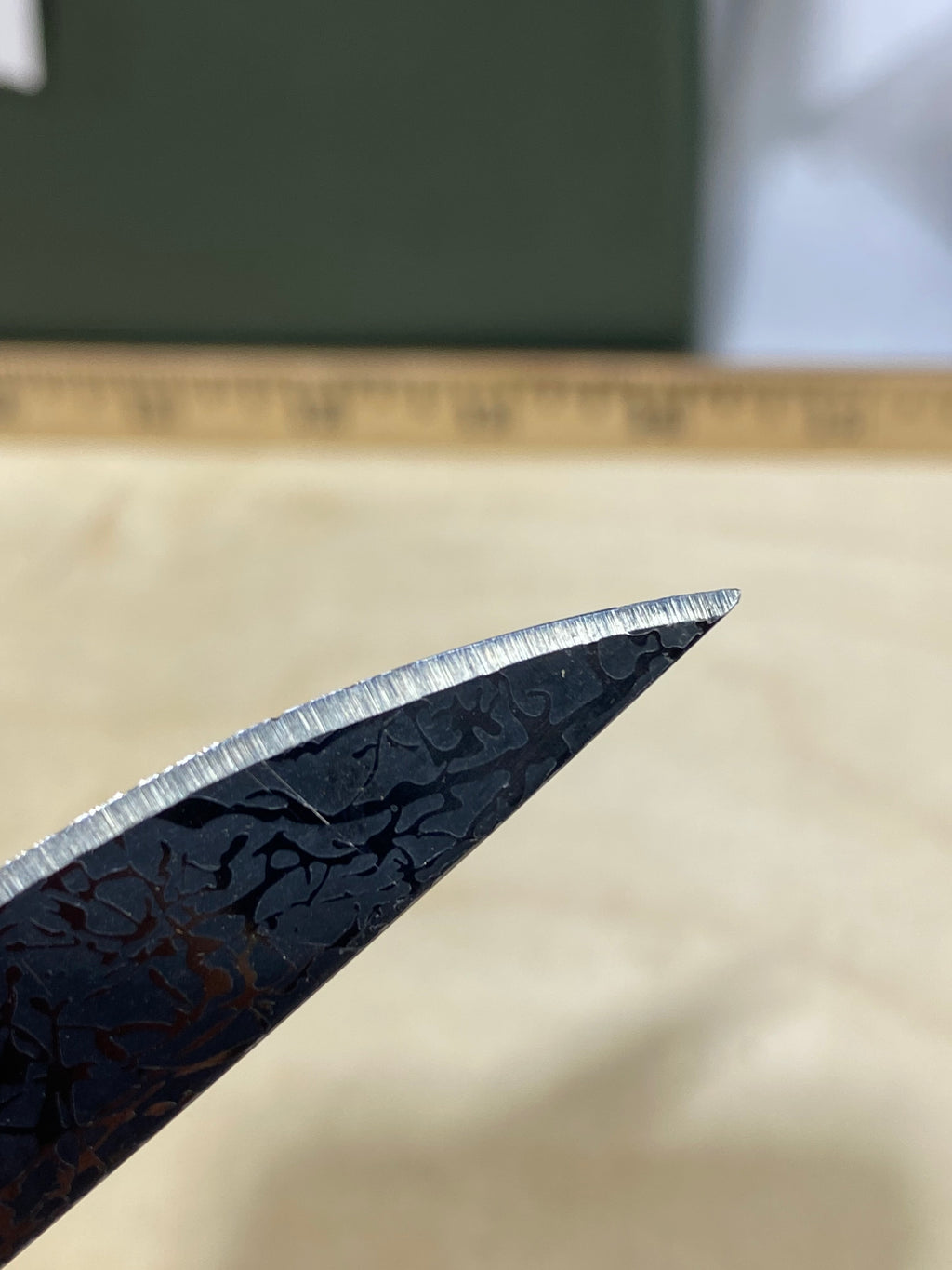 CRKT 2365 #-96. Light usage. Chips on blade. Discontinued.