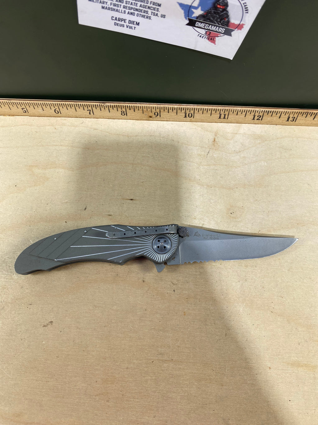CRKT 7353 #-100. Light usage. Pocket clip bent out.