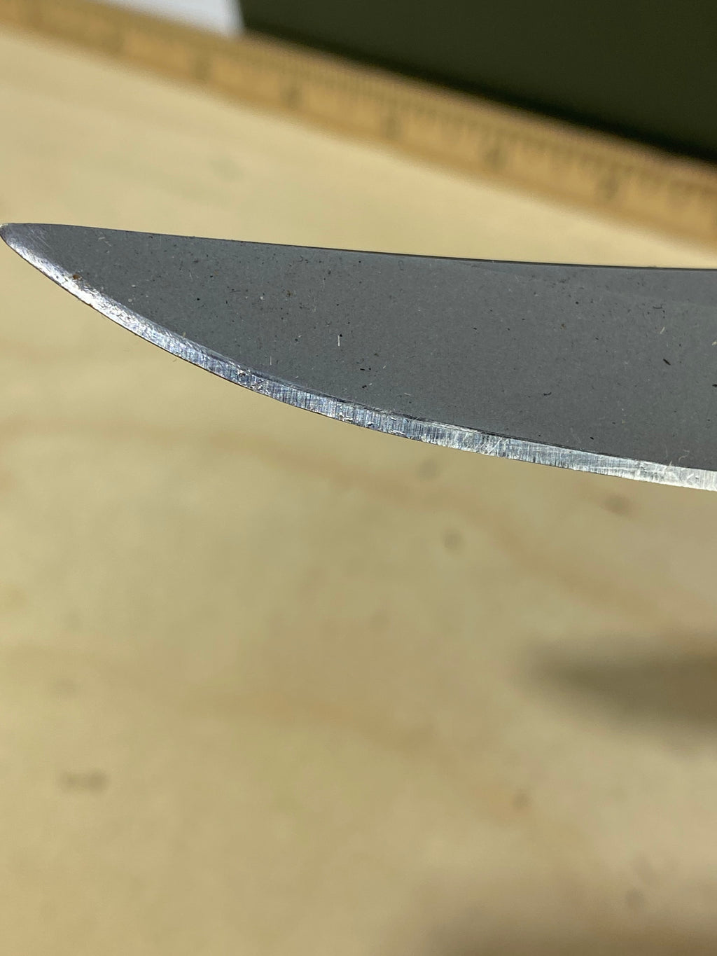 CRKT 7353 #-100. Light usage. Pocket clip bent out.