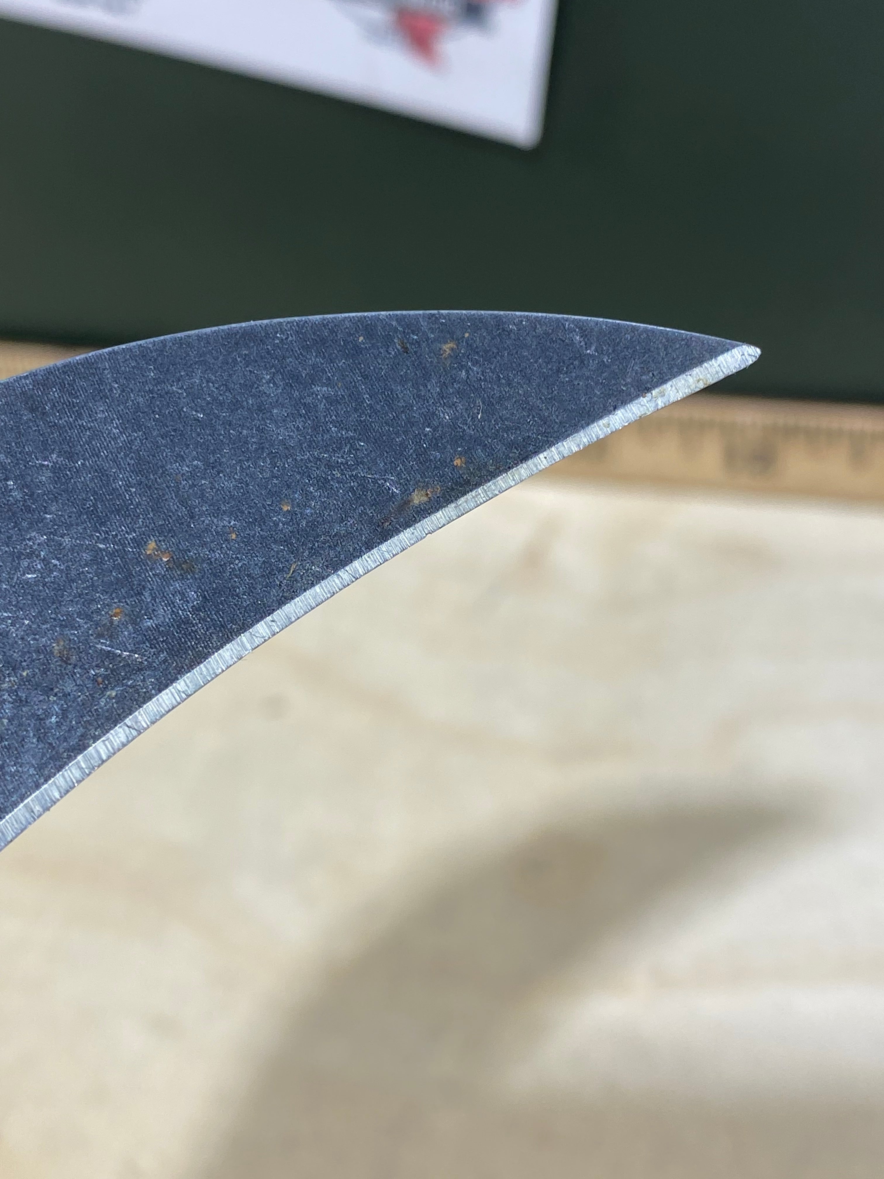 CRKT 4041G Provoke Grivory #-102. Light usage. Dirty