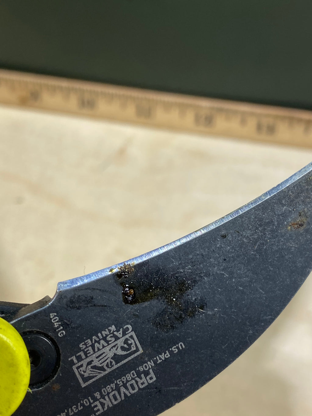 CRKT 4041G Provoke Grivory #-102. Light usage. Dirty