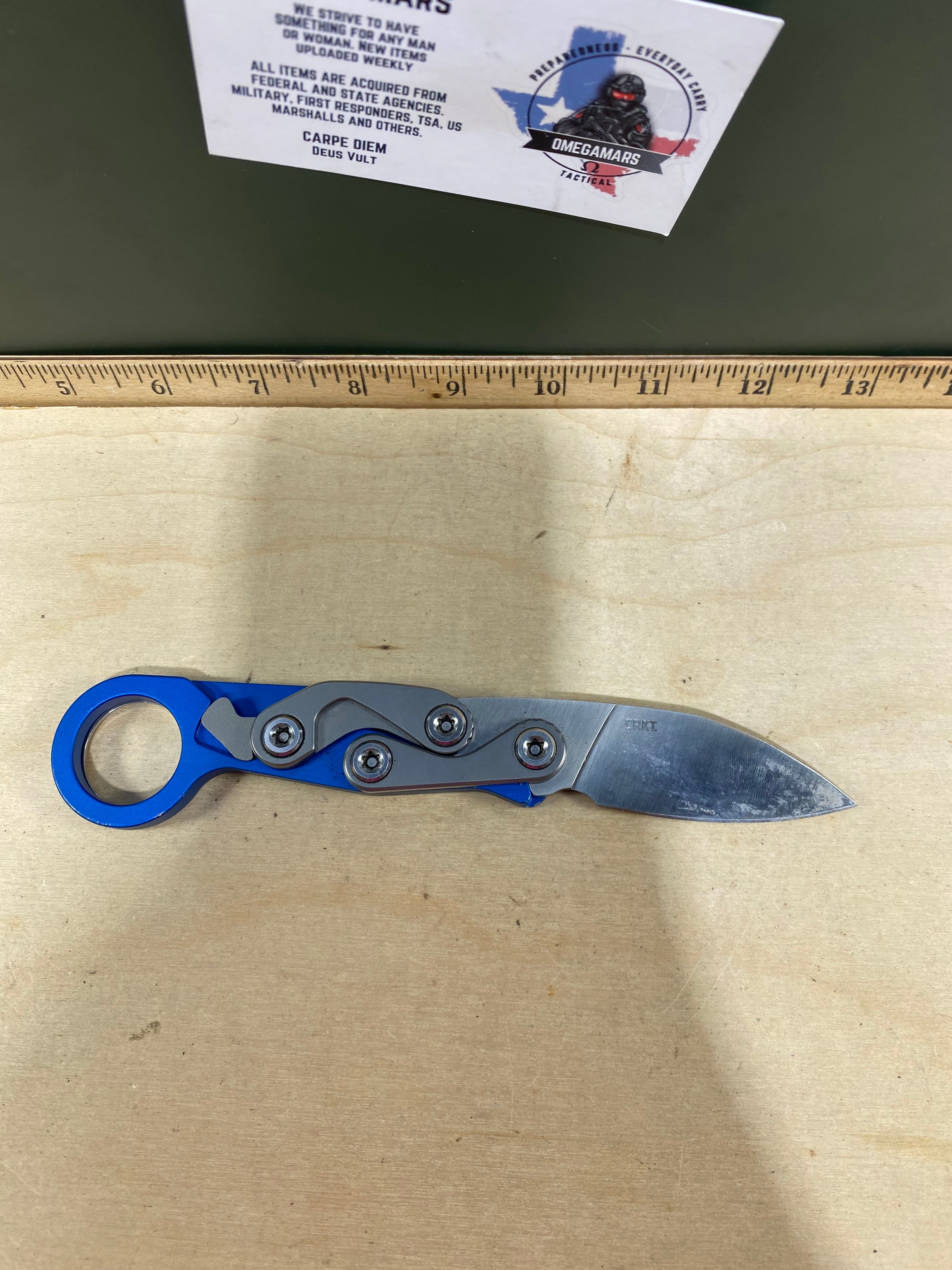 CRKT 4050 Provoke EDC #-103. Light usage. Dirty.