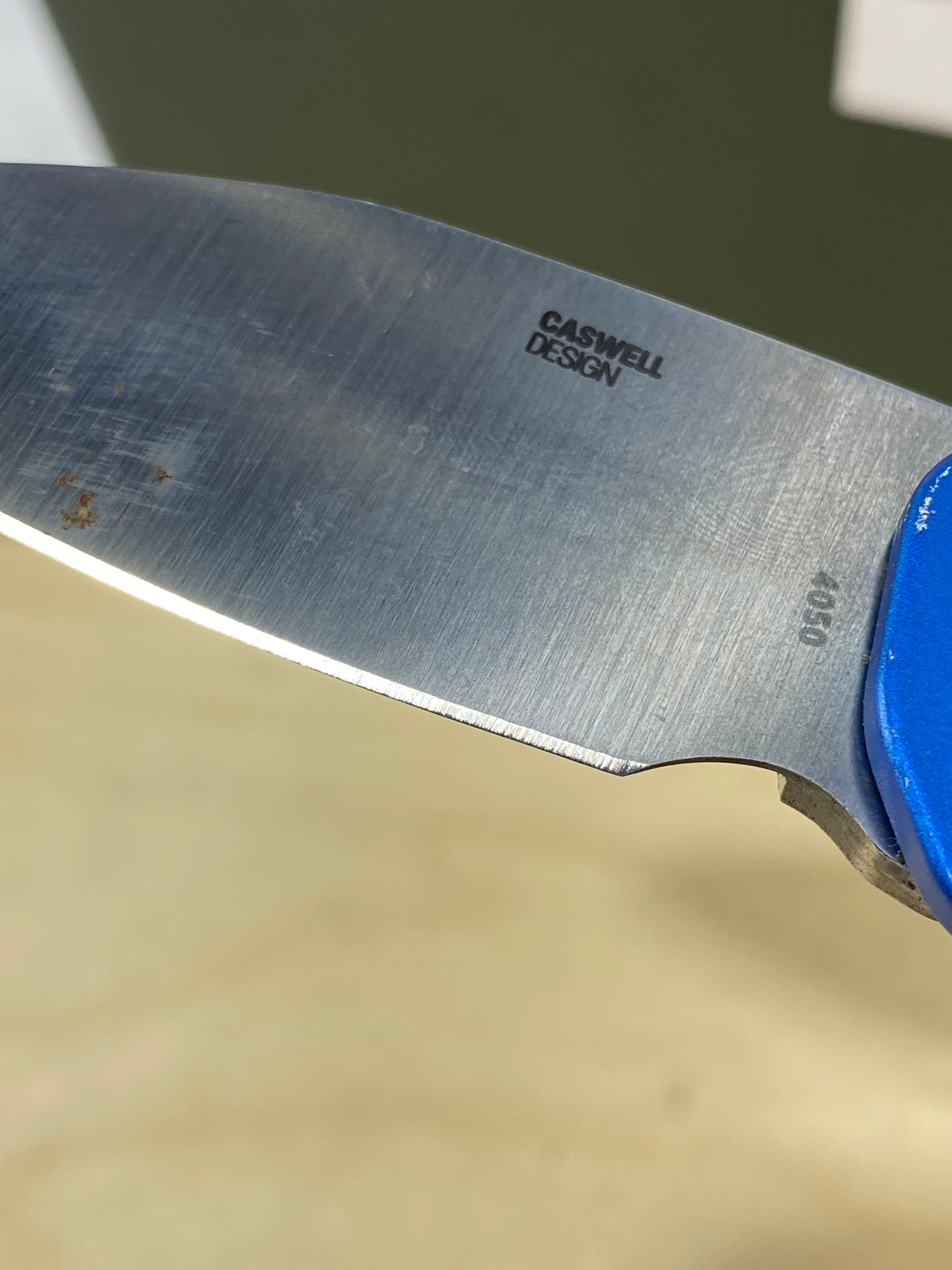 CRKT 4050 Provoke EDC #-103. Light usage. Dirty.