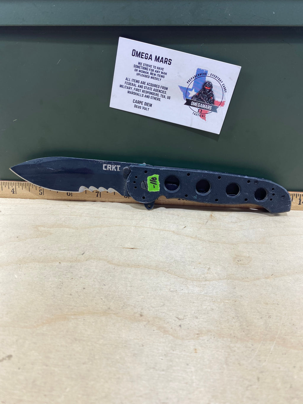 CRKT M21-14G Big Dog #-110. Light usage. Dirty.