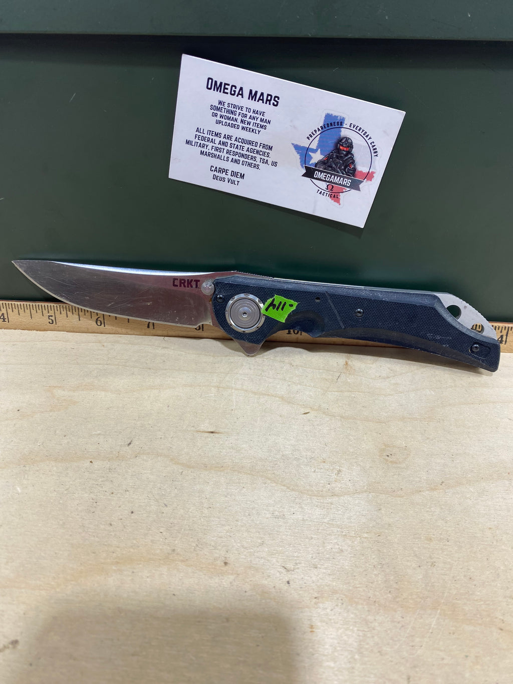 CRKT 5401 Seismic #-114. Light usage. Dirty. Chips on blade. Discontinued.