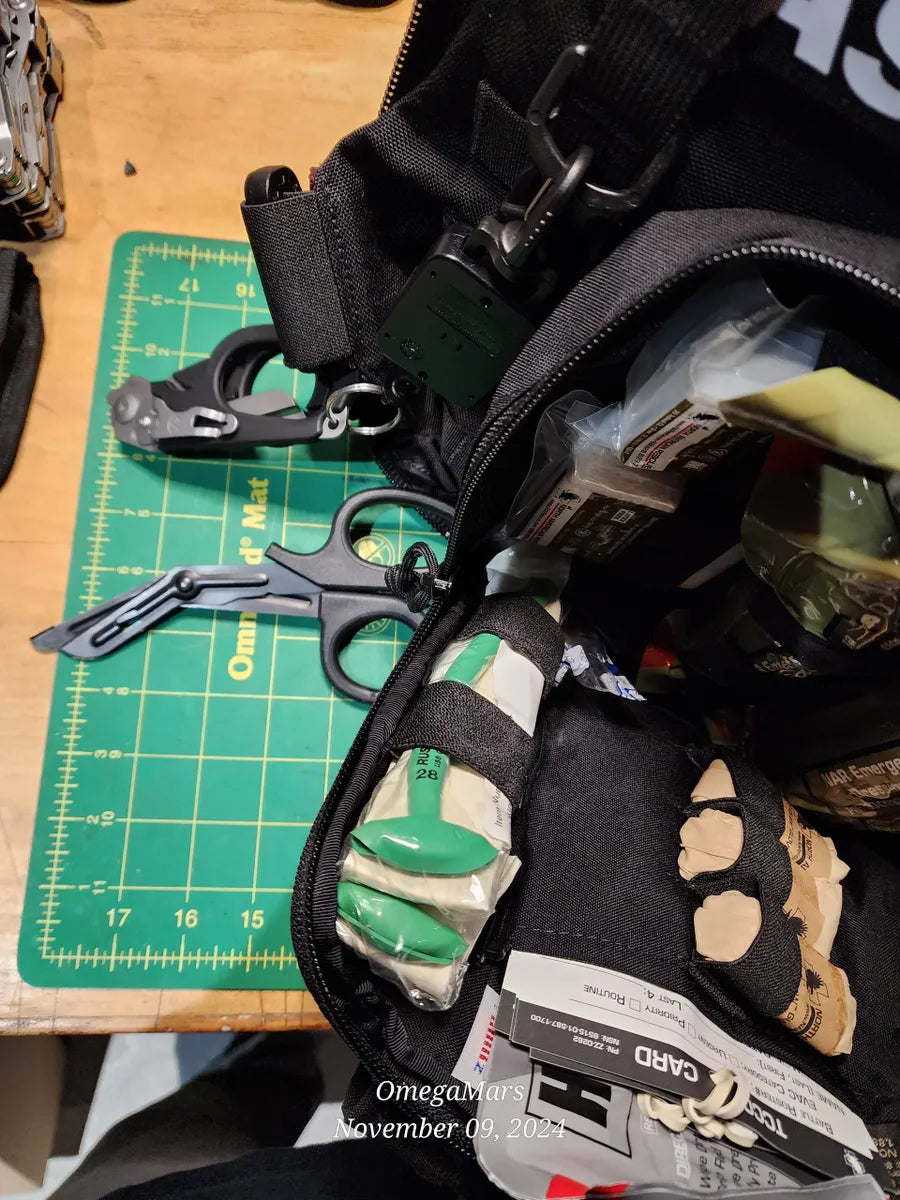 Rapid Deployment Armor, WITH level 3 Armor, Agent Body Armor System with medical (MSRP $1350)
