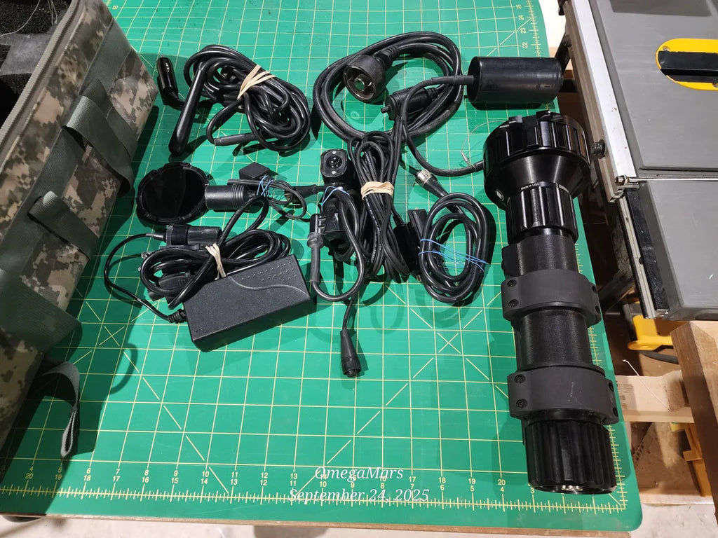 Xenonics NightHunter 3 NH3-400 Light Kit Weapons HellFire 6230-01-589-4829