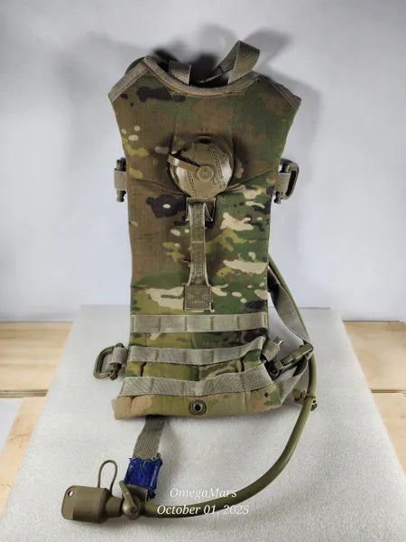 US Army OCP Hydration System Carrier with Bladder. Multicam