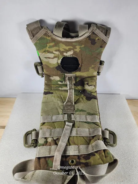 US Army OCP Hydration System Carrier with Bladder. Multicam