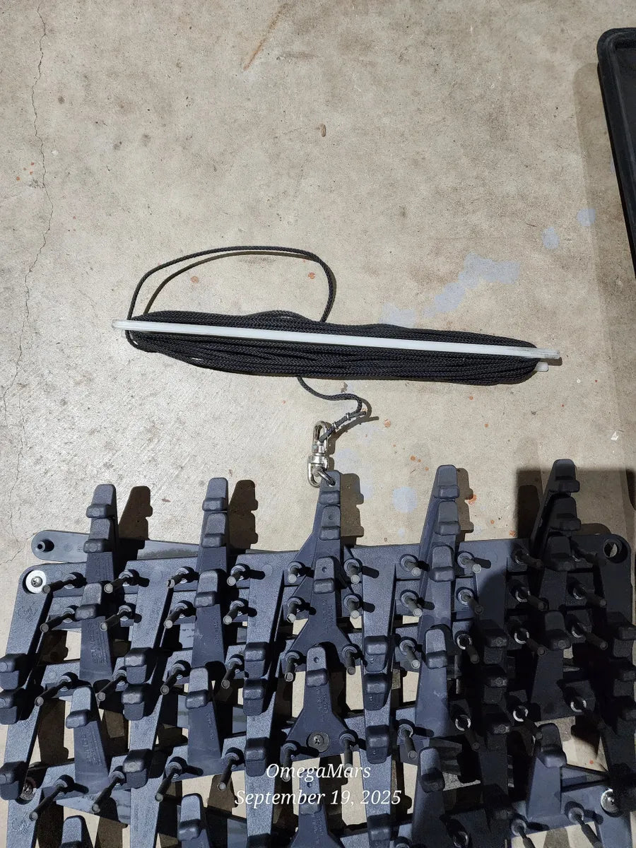 Stinger Spikes Trap Tire Deflation System - Federal Signal