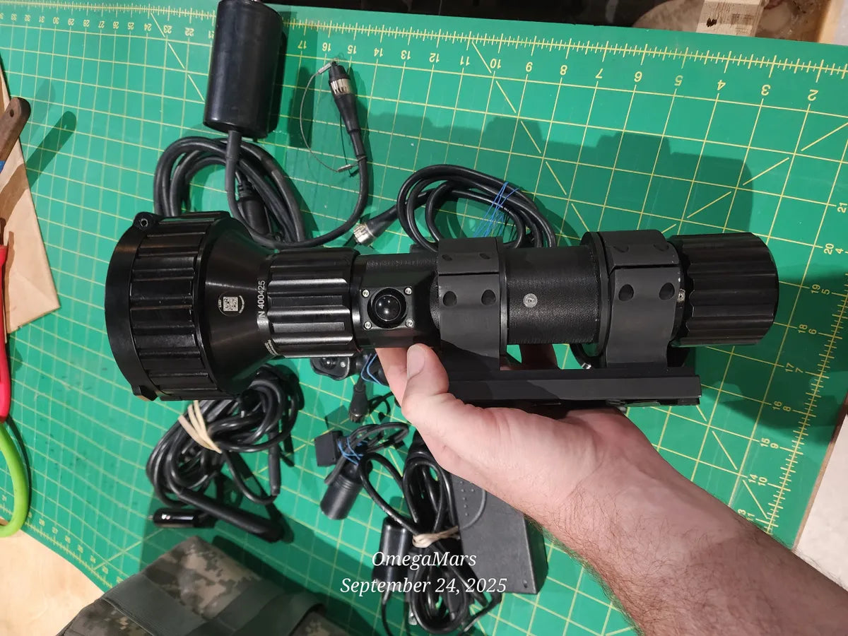 Xenonics NightHunter 3 NH3-400 Light Kit Weapons HellFire 6230-01-589-4829