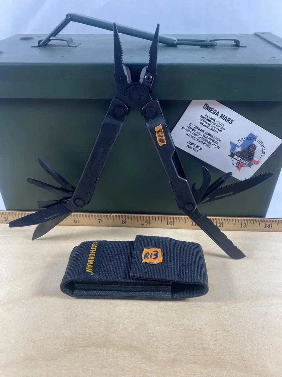 Leatherman Rebar #R13. Looks/feel brand new. (MSRP $99.95 NEW)